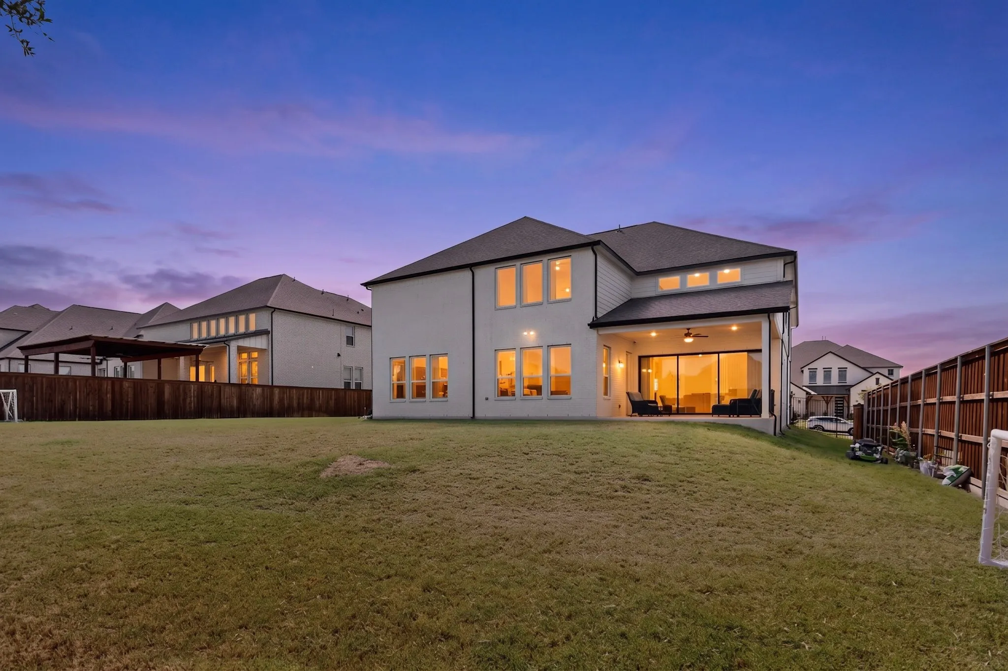 Single Family Residence For Sale in Johnson County , 1212 Olive Drive, Mansfield, Texas 76063, 5 Bedroom, 5 Bathroom, 3 Garage spaces, 4,750 Sqft, built in 2023, mls#21383191, Real Estate Agent in Mansfield, Homes For Sale in Johnson county, Homes For Sale in Mansfield, Realtor in Mansfield Texas, Real Estate Brokerage Independent Realty Texas, Luminita Cordes Realtor