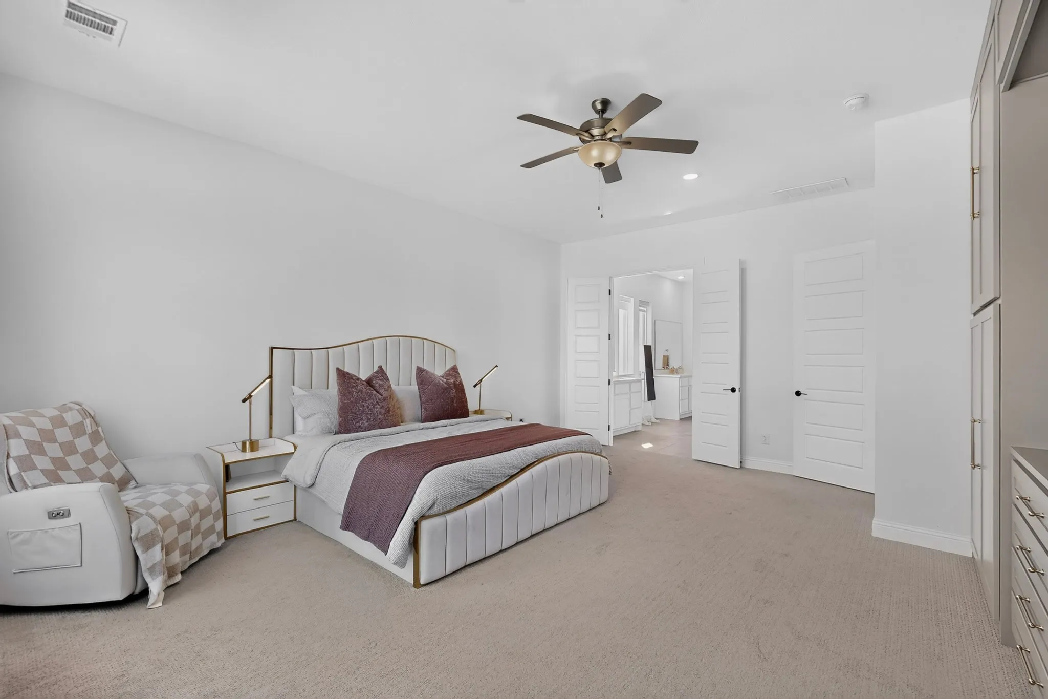 Single Family Residence For Sale in Johnson County , 1212 Olive Drive, Mansfield, Texas 76063, 5 Bedroom, 5 Bathroom, 3 Garage spaces, 4,750 Sqft, built in 2023, mls#21383191, Real Estate Agent in Mansfield, Homes For Sale in Johnson county, Homes For Sale in Mansfield, Realtor in Mansfield Texas, Real Estate Brokerage Independent Realty Texas, Luminita Cordes Realtor