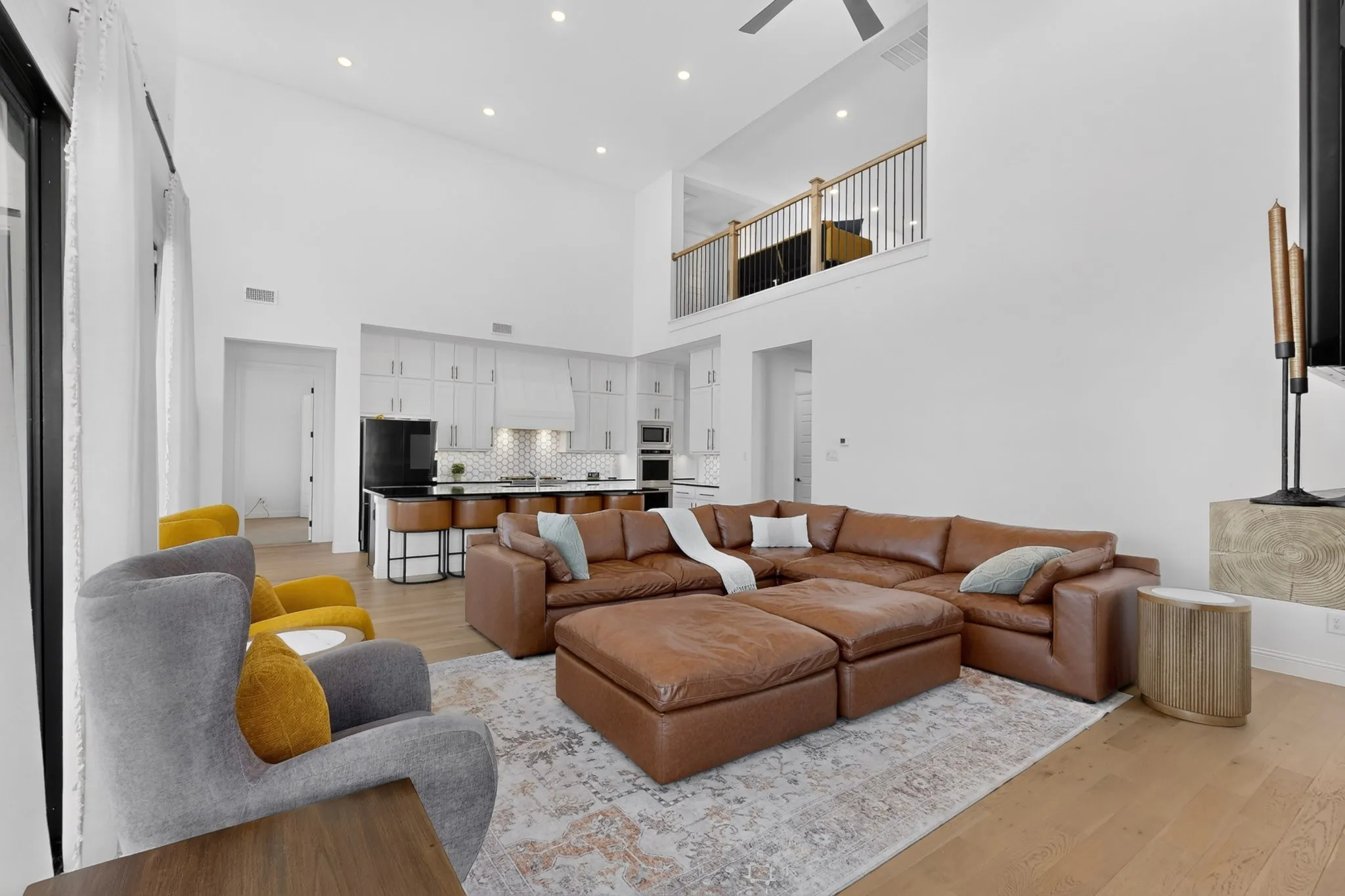 Single Family Residence For Sale in Johnson County , 1212 Olive Drive, Mansfield, Texas 76063, 5 Bedroom, 5 Bathroom, 3 Garage spaces, 4,750 Sqft, built in 2023, mls#21383191, Real Estate Agent in Mansfield, Homes For Sale in Johnson county, Homes For Sale in Mansfield, Realtor in Mansfield Texas, Real Estate Brokerage Independent Realty Texas, Luminita Cordes Realtor
