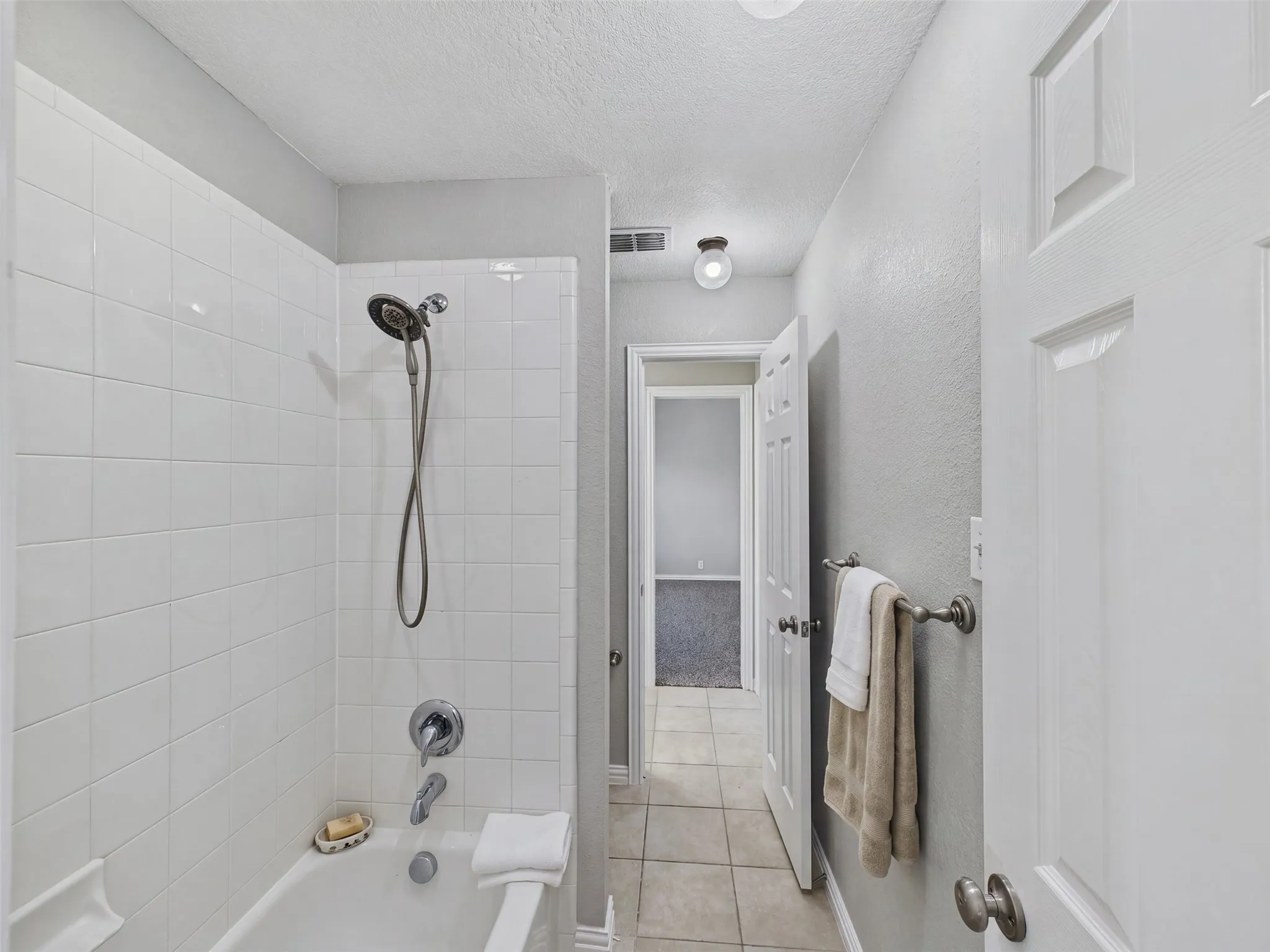 Single Family Residence For Sale in Denton County , 1315 Arbuckle Drive, Frisco, Texas 75033, 5 Bedroom, 4 Bathroom, 2 Garage spaces, 3,487 Sqft, built in 2002, mls#21365230, Real Estate Agent in Frisco, Homes For Sale in Denton county, Homes For Sale in Frisco, Realtor in Frisco Texas, Real Estate Brokerage Independent Realty Texas, Luminita Cordes Realtor