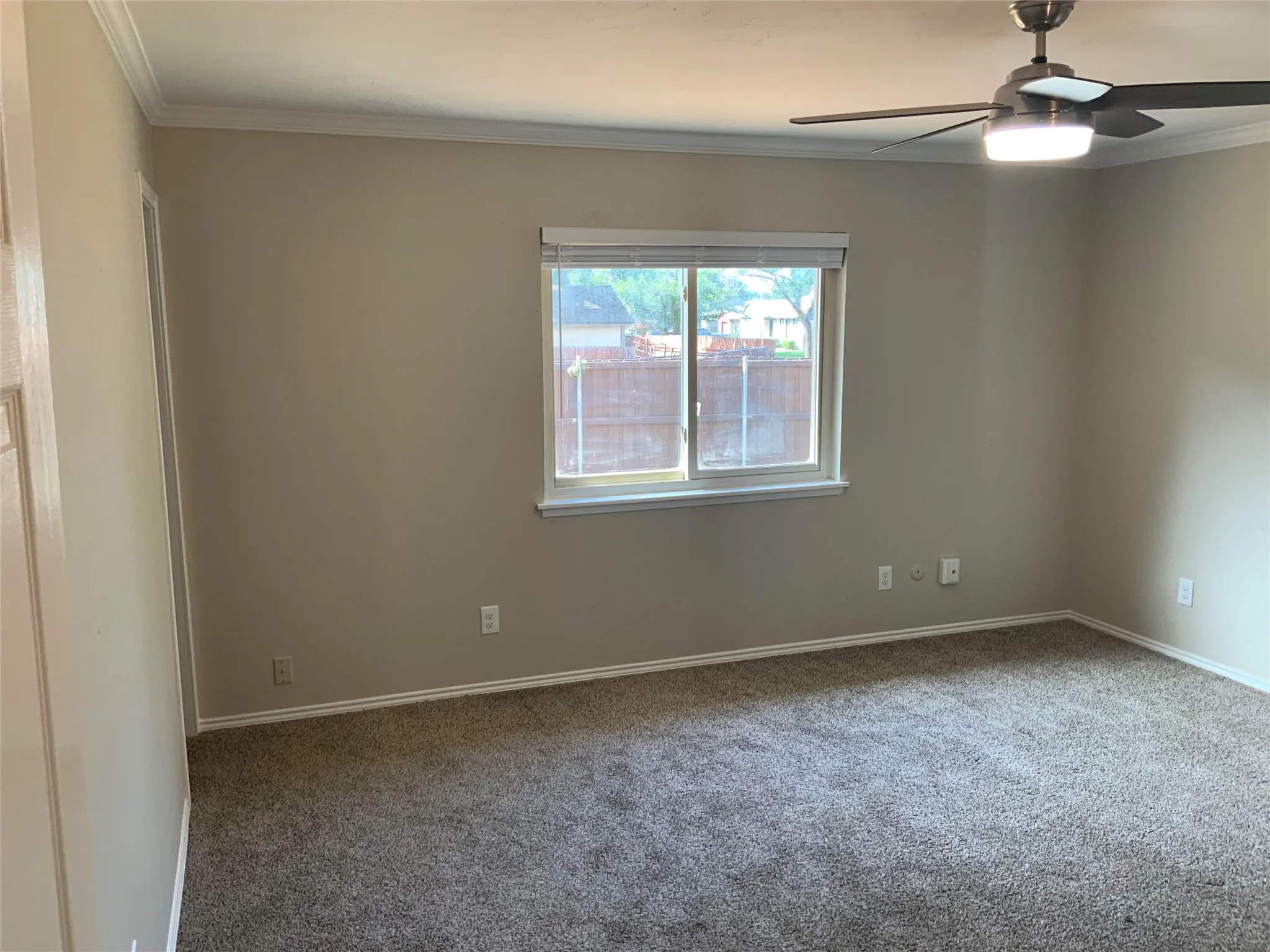 Single Family Residence For Rent in Collin County , 700 Sunny Slope Drive, Allen, Texas 75002, 3 Bedroom, 2 Bathroom, 1 Garage spaces, 1,438 Sqft, built in 1979, mls#21384915, Real Estate Agent in Allen, Homes For Rent in Collin county, Homes For Rent in Allen, Realtor in Allen Texas, Real Estate Brokerage Independent Realty Texas, Luminita Cordes Realtor