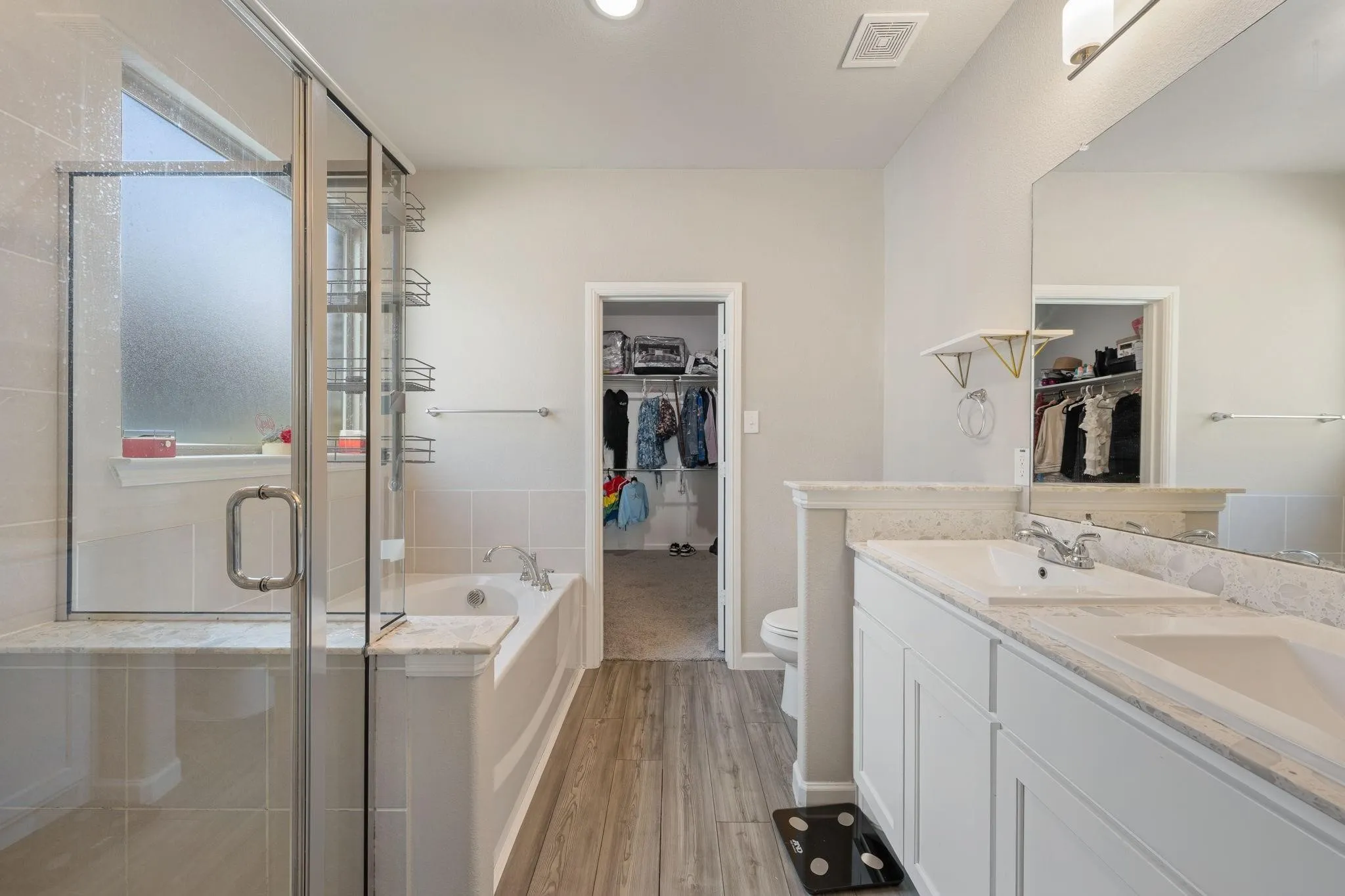 Single Family Residence For Sale in Rockwall County , 1436 Black Canyon Avenue, Royse City, Texas 75189, 5 Bedroom, 4 Bathroom, 2 Garage spaces, 2,928 Sqft, built in 2021, mls#21384910, Real Estate Agent in Royse City, Homes For Sale in Rockwall county, Homes For Sale in Royse City, Realtor in Royse City Texas, Real Estate Brokerage Independent Realty Texas, Luminita Cordes Realtor