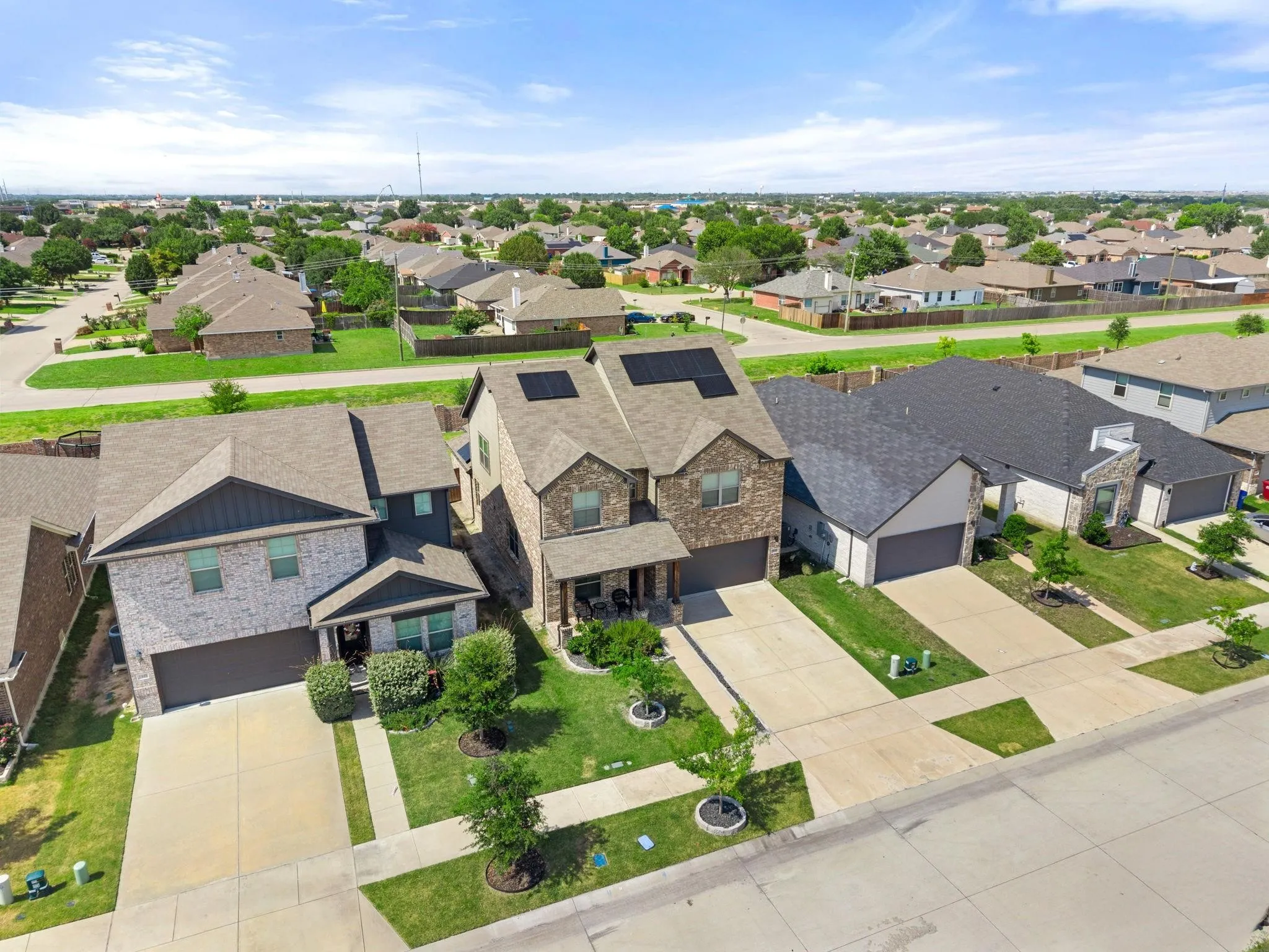 Single Family Residence For Sale in Rockwall County , 1436 Black Canyon Avenue, Royse City, Texas 75189, 5 Bedroom, 4 Bathroom, 2 Garage spaces, 2,928 Sqft, built in 2021, mls#21384910, Real Estate Agent in Royse City, Homes For Sale in Rockwall county, Homes For Sale in Royse City, Realtor in Royse City Texas, Real Estate Brokerage Independent Realty Texas, Luminita Cordes Realtor