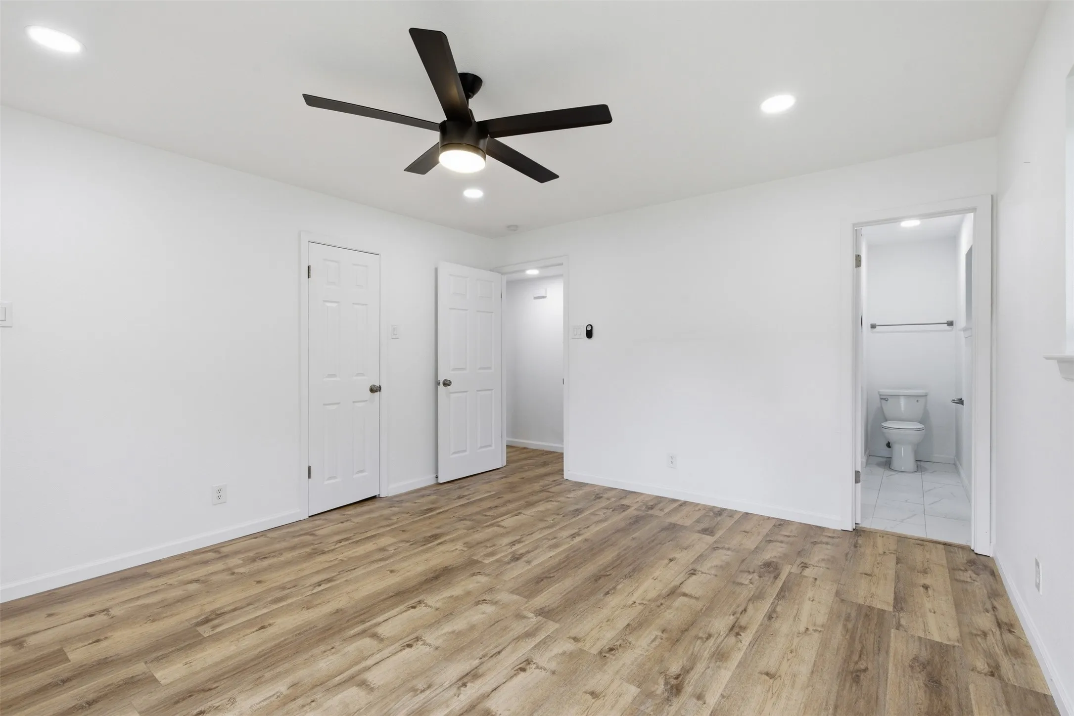 Single Family Residence For Rent in Dallas County , 11022 Ferndale Road, Dallas, Texas 75238, 4 Bedroom, 3 Bathroom, 2 Garage spaces, 2,457 Sqft, built in 1967, mls#21384934, Real Estate Agent in Dallas, Homes For Rent in Dallas county, Homes For Rent in Dallas, Realtor in Dallas Texas, Real Estate Brokerage Independent Realty Texas, Luminita Cordes Realtor