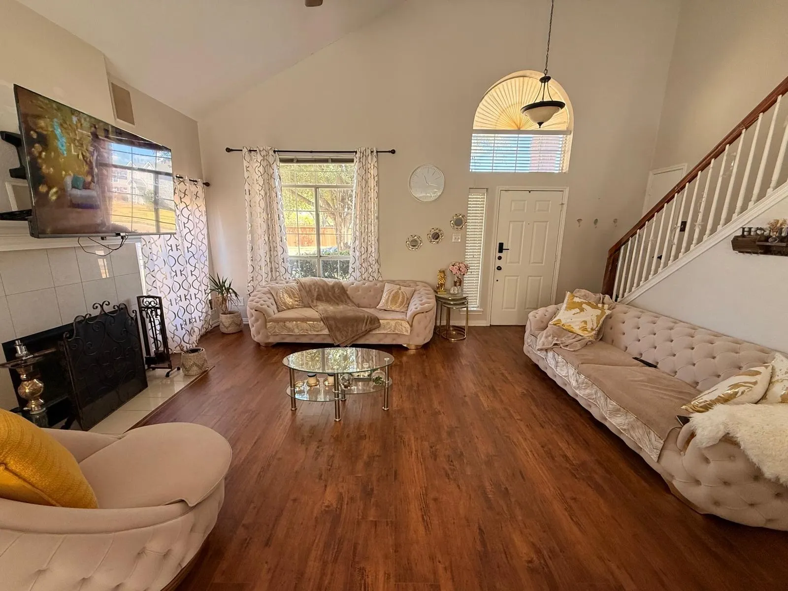 Single Family Residence For Rent in Dallas County , 12910 Hilltop Drive, Balch Springs, Texas 75180, 3 Bedroom, 2 Bathroom, 2 Garage spaces, 1,639 Sqft, built in 1994, mls#21384935, Real Estate Agent in Balch Springs, Homes For Rent in Dallas county, Homes For Rent in Balch Springs, Realtor in Balch Springs Texas, Real Estate Brokerage Independent Realty Texas, Luminita Cordes Realtor