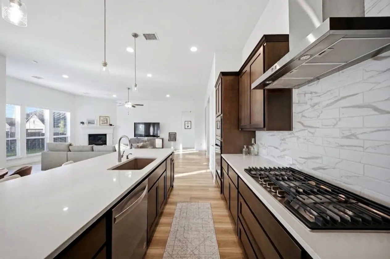 Single Family Residence For Rent in Collin County , 2536 Burnely Court, Celina, Texas 75009, 4 Bedroom, 4 Bathroom, 3 Garage spaces, 2,948 Sqft, built in 2023, mls#21384879, Real Estate Agent in Celina, Homes For Rent in Collin county, Homes For Rent in Celina, Realtor in Celina Texas, Real Estate Brokerage Independent Realty Texas, Luminita Cordes Realtor