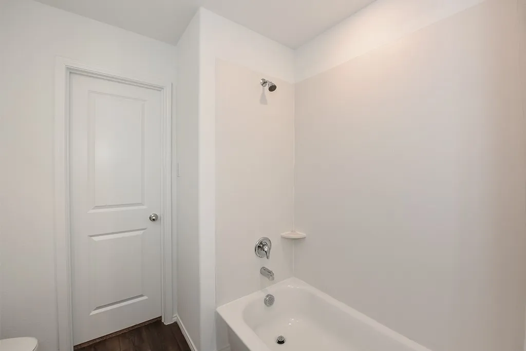 Single Family Residence For Rent in Collin County , 7309 Woodpecker Drive, Mc Kinney, Texas 75071, 3 Bedroom, 2 Bathroom, 2 Garage spaces, 1,262 Sqft, built in 2021, mls#21384941, Real Estate Agent in Mc Kinney, Homes For Rent in Collin county, Homes For Rent in Mc Kinney, Realtor in Mc Kinney Texas, Real Estate Brokerage Independent Realty Texas, Luminita Cordes Realtor