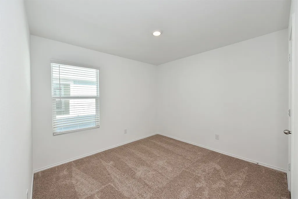 Single Family Residence For Rent in Collin County , 7309 Woodpecker Drive, Mc Kinney, Texas 75071, 3 Bedroom, 2 Bathroom, 2 Garage spaces, 1,262 Sqft, built in 2021, mls#21384941, Real Estate Agent in Mc Kinney, Homes For Rent in Collin county, Homes For Rent in Mc Kinney, Realtor in Mc Kinney Texas, Real Estate Brokerage Independent Realty Texas, Luminita Cordes Realtor