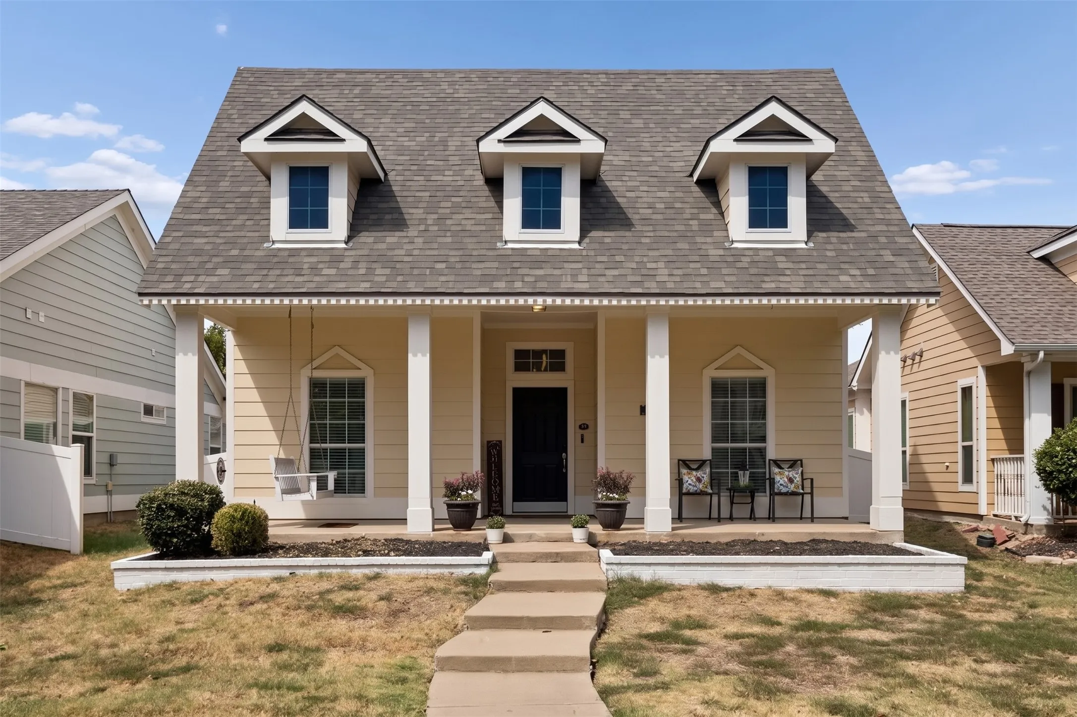 Single Family Residence For Sale in Denton County , 1117 King George Lane, Savannah, Texas 76227, 3 Bedroom, 3 Bathroom, 2 Garage spaces, 1,509 Sqft, built in 2006, mls#21384920, Real Estate Agent in Savannah, Homes For Sale in Denton county, Homes For Sale in Savannah, Realtor in Savannah Texas, Real Estate Brokerage Independent Realty Texas, Luminita Cordes Realtor