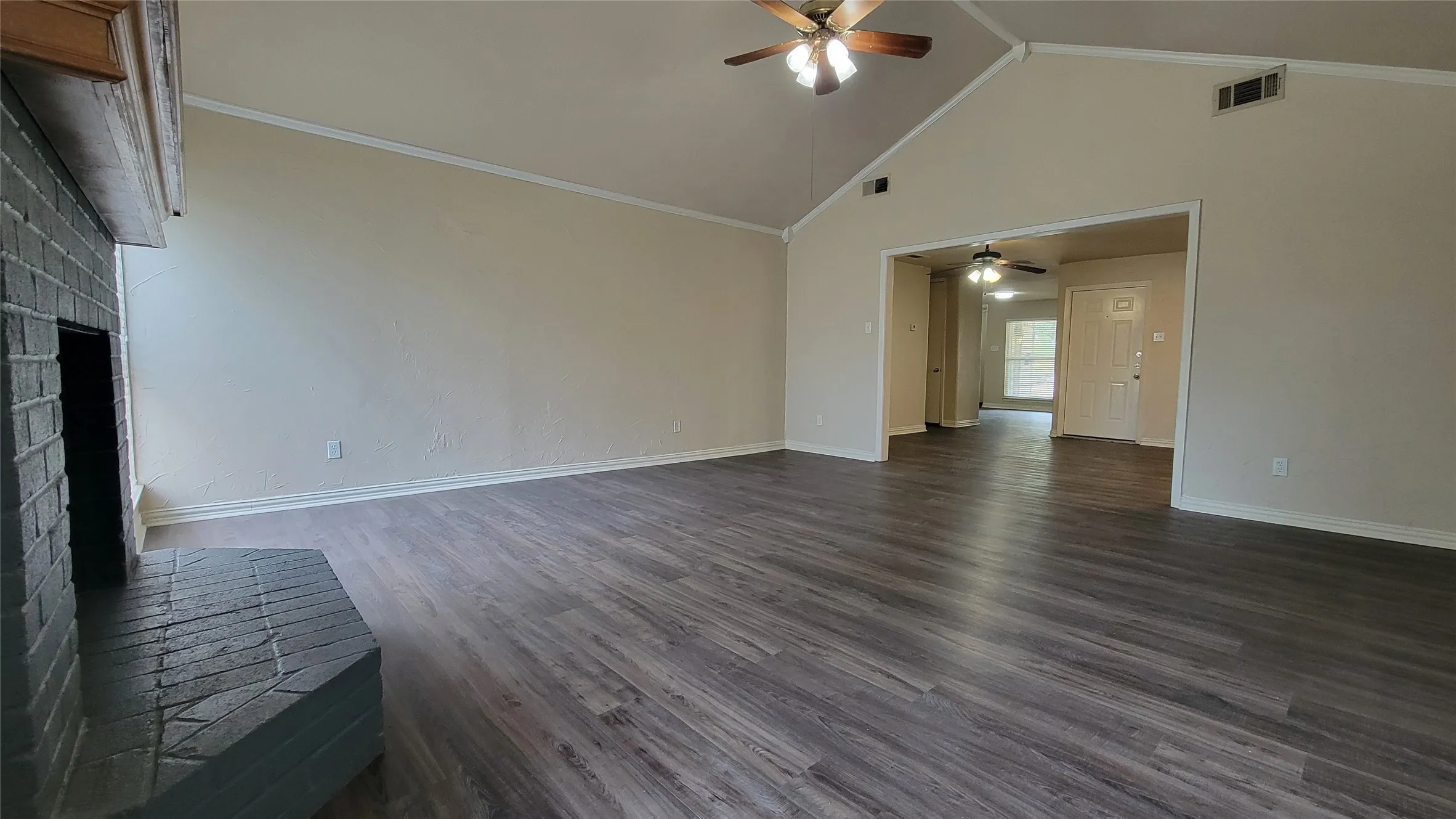 Second living room