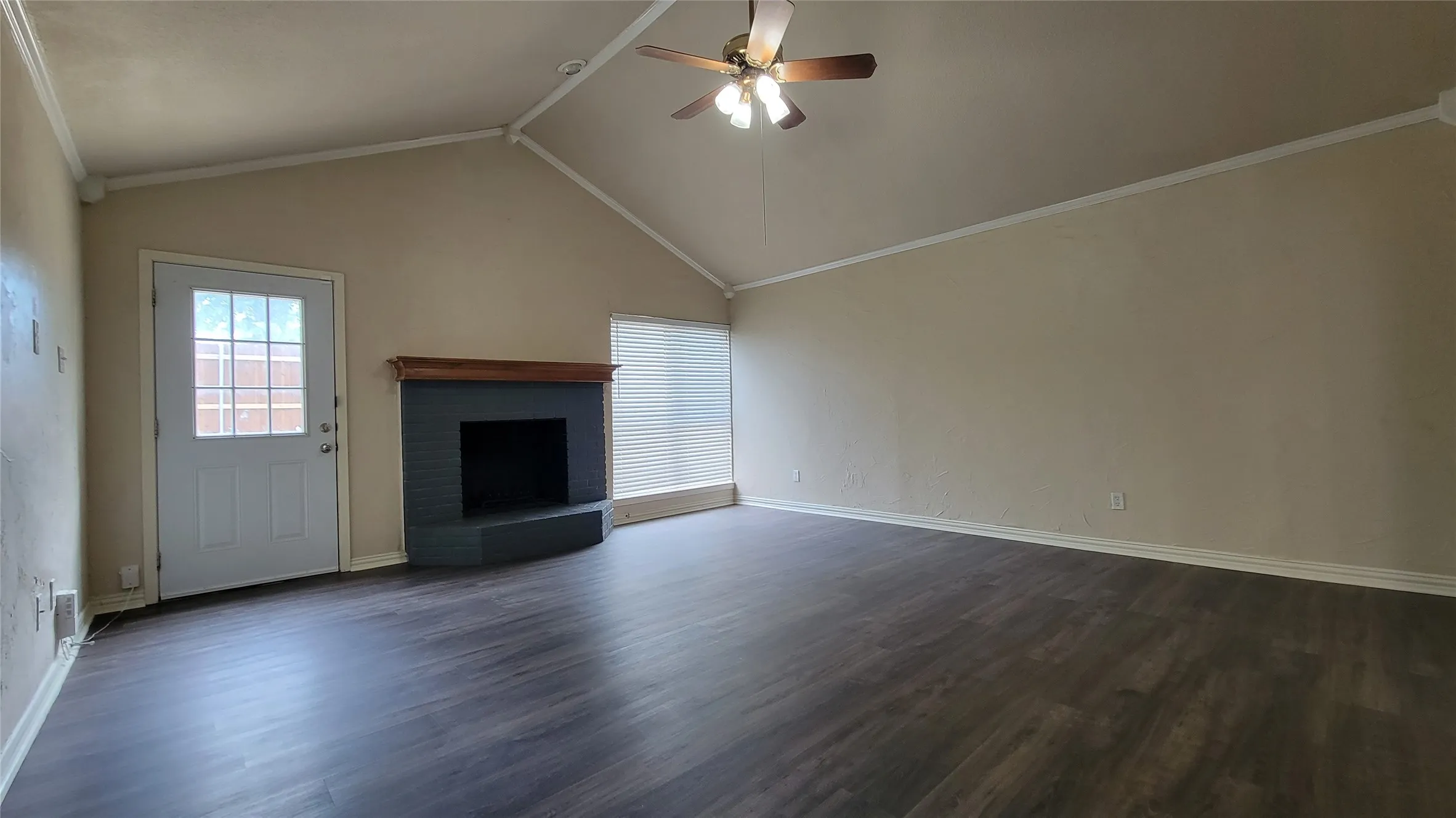 Second living room