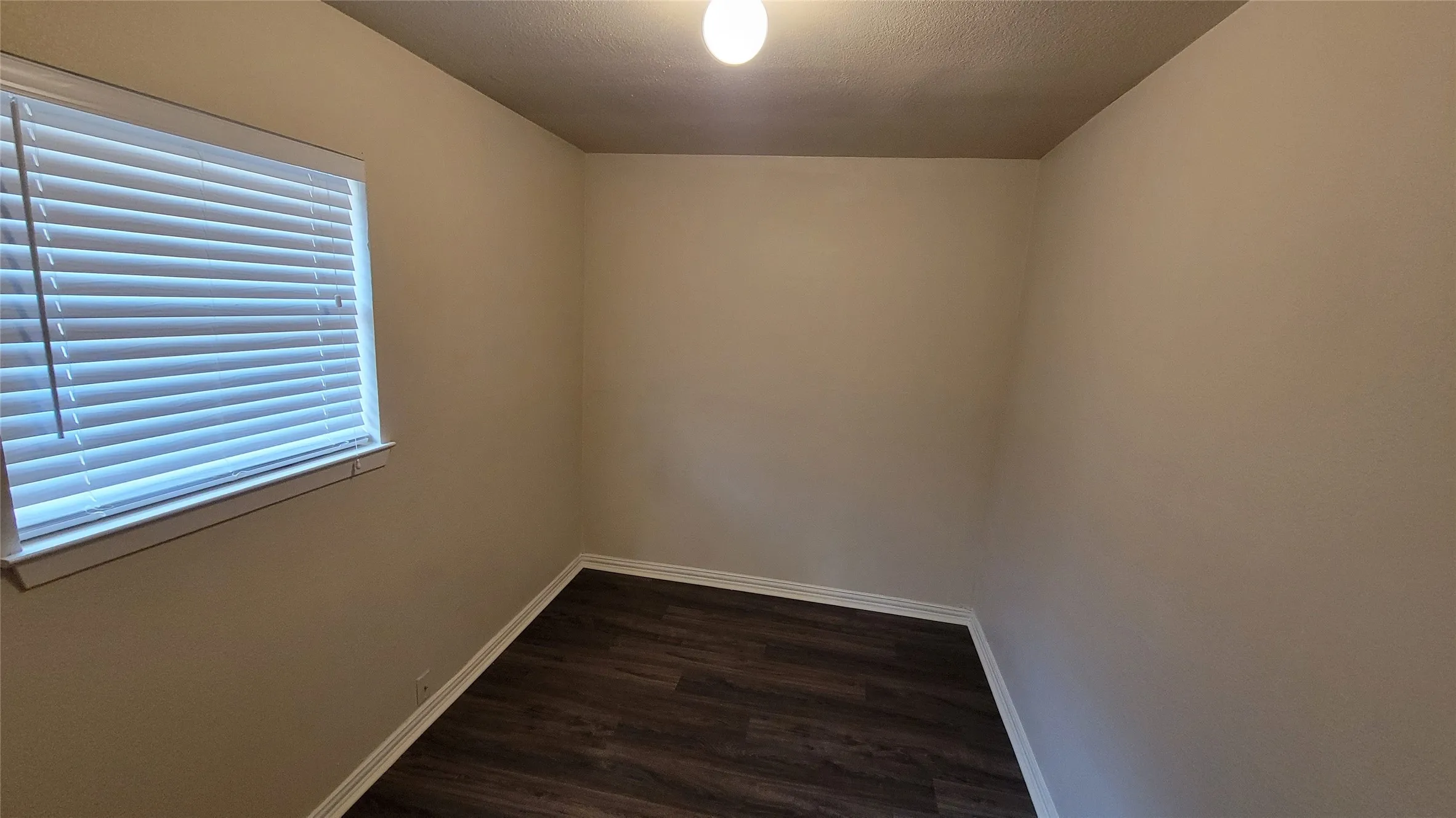 Flex room or office