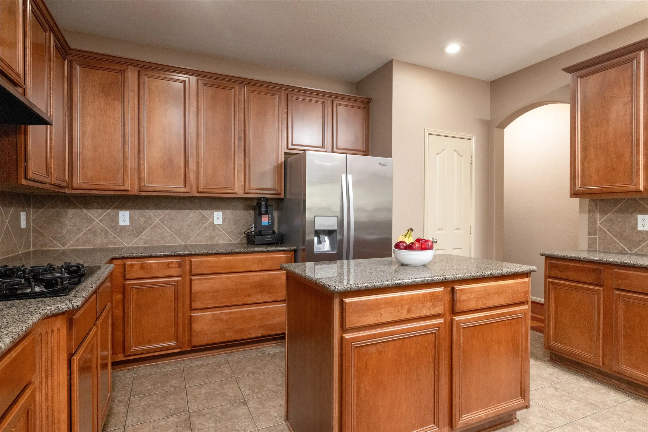 Single Family Residence For Sale in Tarrant County , 9605 Lacey Lane, Fort Worth, Texas 76244, 4 Bedroom, 4 Bathroom, 2 Garage spaces, 3,442 Sqft, built in 2005, mls#21384888, Real Estate Agent in Fort Worth, Homes For Sale in Tarrant county, Homes For Sale in Fort Worth, Realtor in Fort Worth Texas, Real Estate Brokerage Independent Realty Texas, Luminita Cordes Realtor