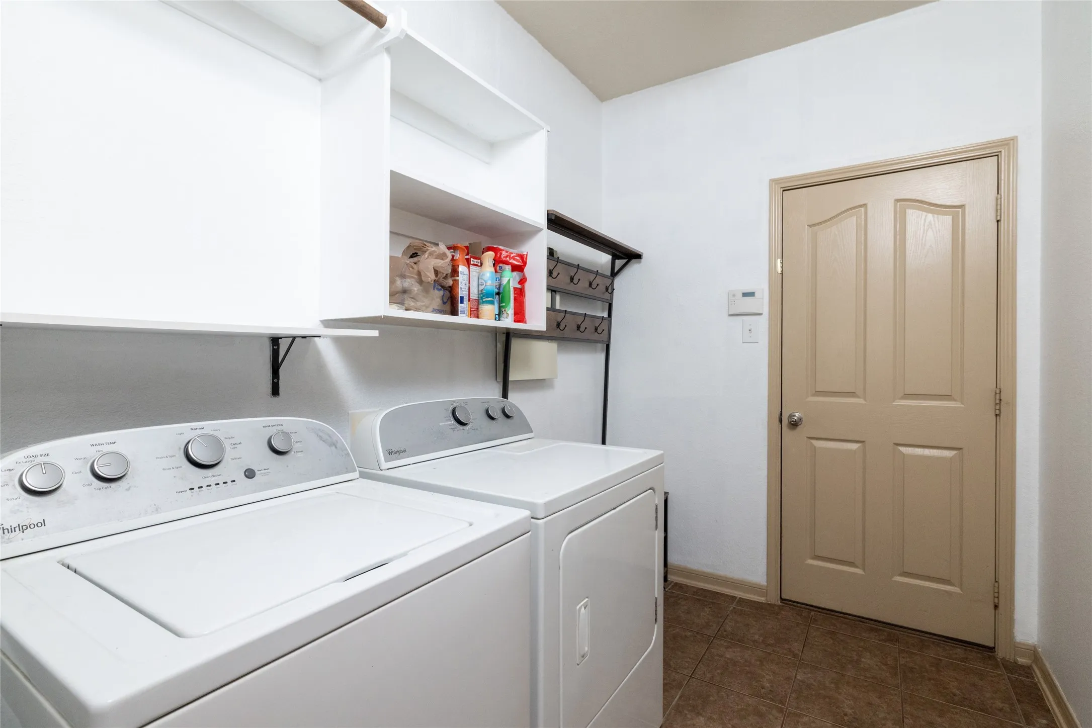 Single Family Residence For Sale in Tarrant County , 9605 Lacey Lane, Fort Worth, Texas 76244, 4 Bedroom, 4 Bathroom, 2 Garage spaces, 3,442 Sqft, built in 2005, mls#21384888, Real Estate Agent in Fort Worth, Homes For Sale in Tarrant county, Homes For Sale in Fort Worth, Realtor in Fort Worth Texas, Real Estate Brokerage Independent Realty Texas, Luminita Cordes Realtor