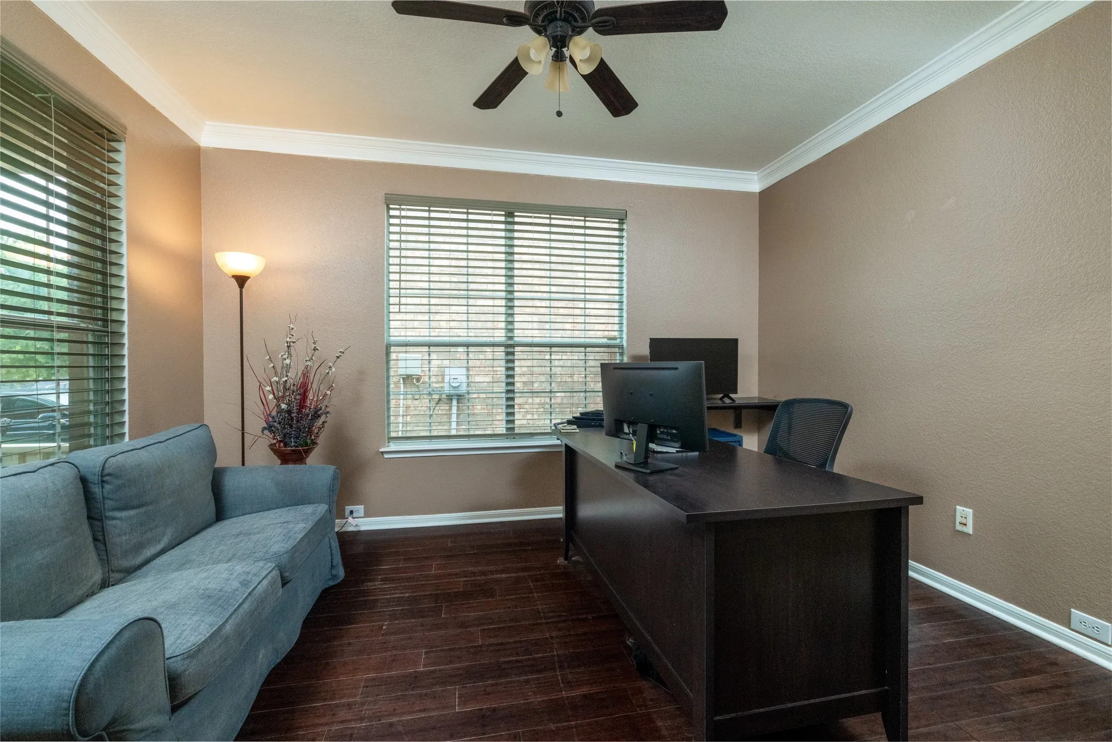 Single Family Residence For Sale in Tarrant County , 9605 Lacey Lane, Fort Worth, Texas 76244, 4 Bedroom, 4 Bathroom, 2 Garage spaces, 3,442 Sqft, built in 2005, mls#21384888, Real Estate Agent in Fort Worth, Homes For Sale in Tarrant county, Homes For Sale in Fort Worth, Realtor in Fort Worth Texas, Real Estate Brokerage Independent Realty Texas, Luminita Cordes Realtor