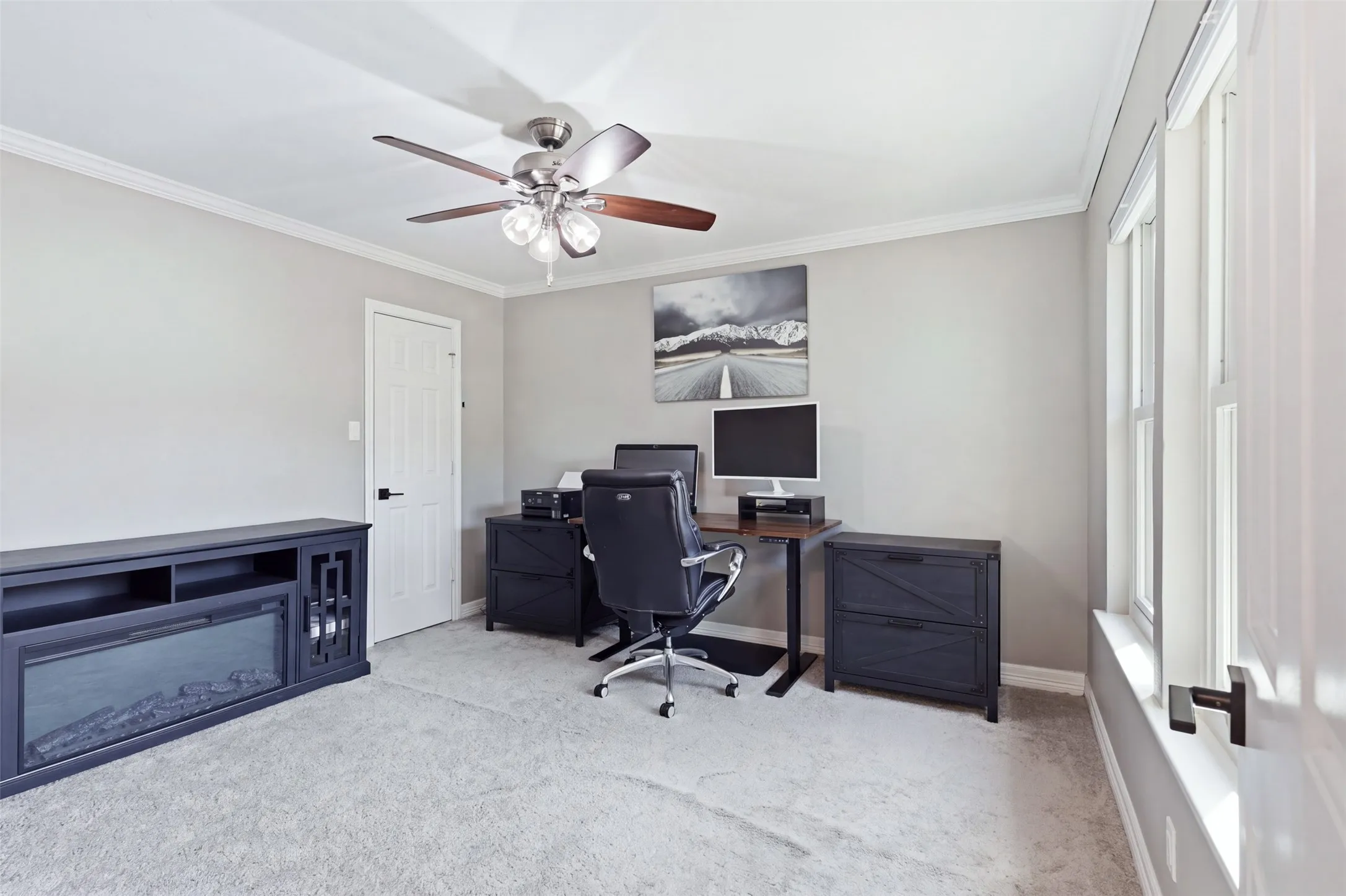 Single Family Residence For Sale in Denton County , 1821 Quail Run Drive, Corinth, Texas 76208, 3 Bedroom, 3 Bathroom, 2 Garage spaces, 2,520 Sqft, built in 1986, mls#21380726, Real Estate Agent in Corinth, Homes For Sale in Denton county, Homes For Sale in Corinth, Realtor in Corinth Texas, Real Estate Brokerage Independent Realty Texas, Luminita Cordes Realtor