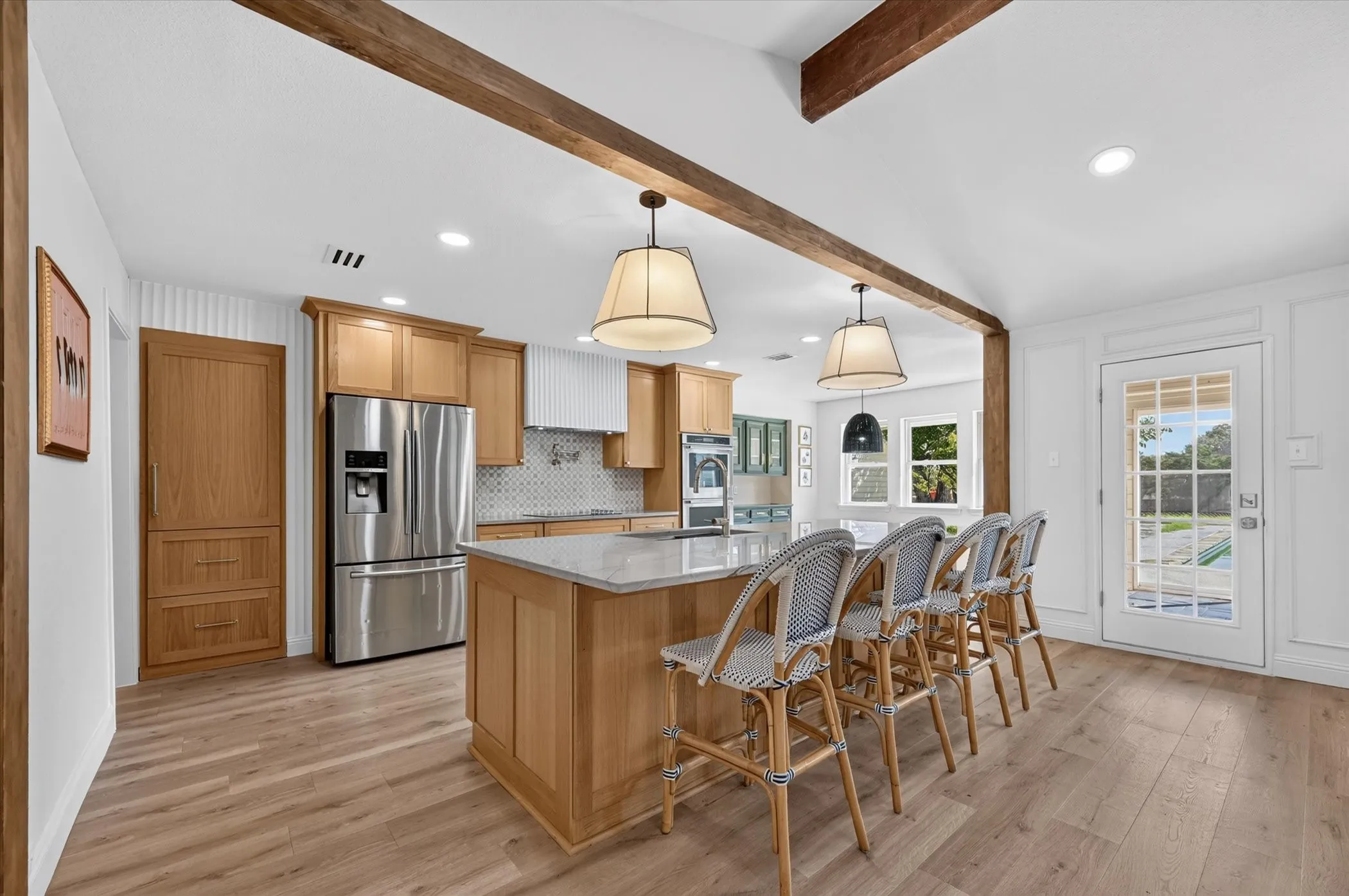 Single Family Residence For Sale in Denton County , 835 Cross Timbers Drive, Double Oak, Texas 75077, 4 Bedroom, 3 Bathroom, 2 Garage spaces, 3,195 Sqft, built in 1976, mls#21384449, Real Estate Agent in Double Oak, Homes For Sale in Denton county, Homes For Sale in Double Oak, Realtor in Double Oak Texas, Real Estate Brokerage Independent Realty Texas, Luminita Cordes Realtor