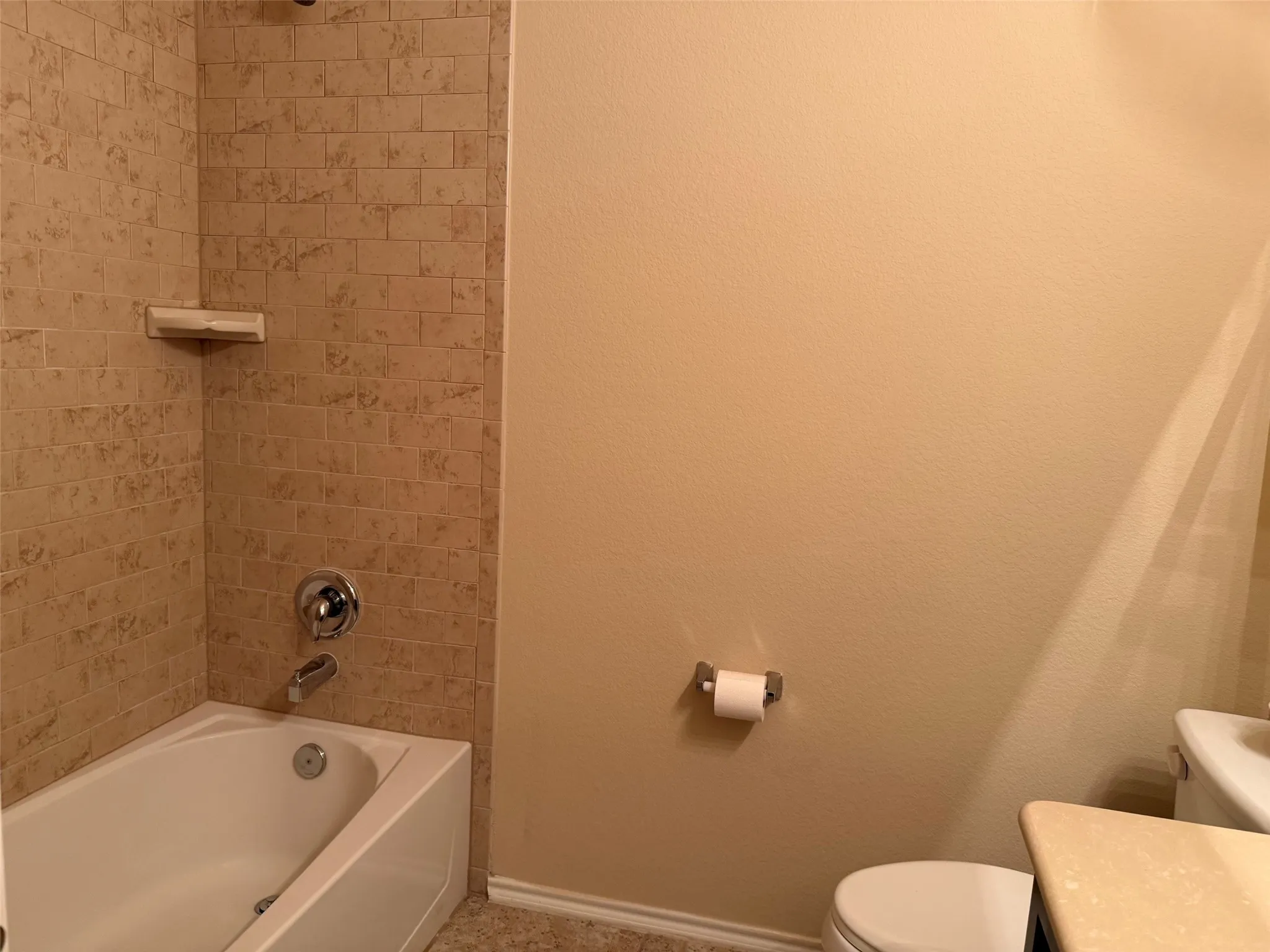 Single Family Residence For Rent in Collin County , 313 Cherry Spring Drive, Mc Kinney, Texas 75072, 3 Bedroom, 2 Bathroom, 2 Garage spaces, 1,775 Sqft, built in 2014, mls#21384689, Real Estate Agent in Mc Kinney, Homes For Rent in Collin county, Homes For Rent in Mc Kinney, Realtor in Mc Kinney Texas, Real Estate Brokerage Independent Realty Texas, Luminita Cordes Realtor