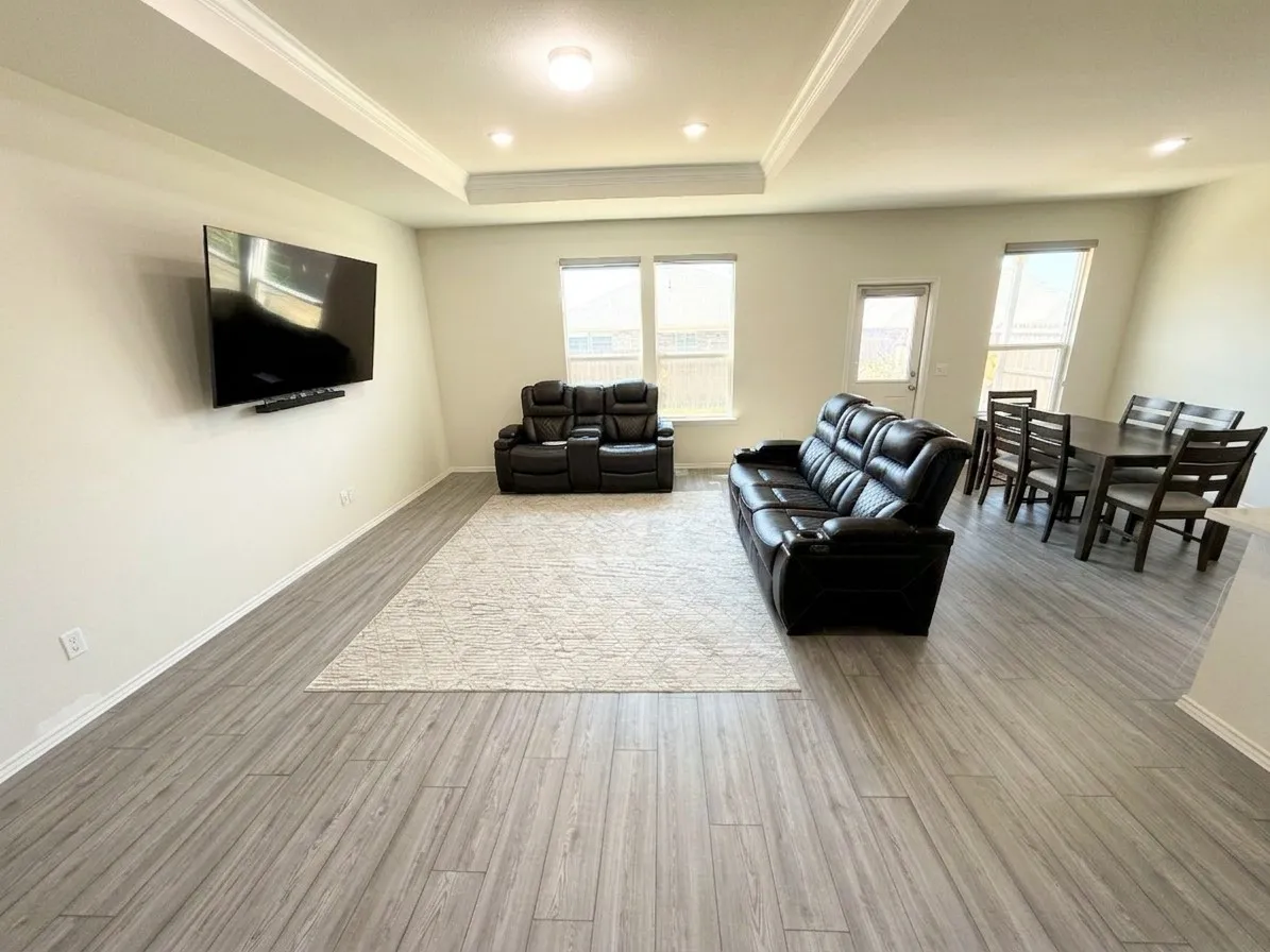 Single Family Residence For Rent in Tarrant County , 1216 Timberhurst Trail, Fort Worth, Texas 76131, 5 Bedroom, 3 Bathroom, 2 Garage spaces, 3,043 Sqft, built in 2022, mls#21380018, Real Estate Agent in Fort Worth, Homes For Rent in Tarrant county, Homes For Rent in Fort Worth, Realtor in Fort Worth Texas, Real Estate Brokerage Independent Realty Texas, Luminita Cordes Realtor