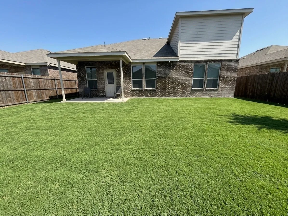 Single Family Residence For Rent in Tarrant County , 1216 Timberhurst Trail, Fort Worth, Texas 76131, 5 Bedroom, 3 Bathroom, 2 Garage spaces, 3,043 Sqft, built in 2022, mls#21380018, Real Estate Agent in Fort Worth, Homes For Rent in Tarrant county, Homes For Rent in Fort Worth, Realtor in Fort Worth Texas, Real Estate Brokerage Independent Realty Texas, Luminita Cordes Realtor