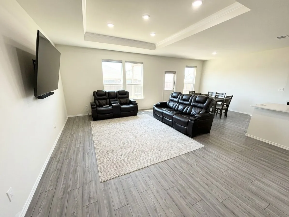 Single Family Residence For Rent in Tarrant County , 1216 Timberhurst Trail, Fort Worth, Texas 76131, 5 Bedroom, 3 Bathroom, 2 Garage spaces, 3,043 Sqft, built in 2022, mls#21380018, Real Estate Agent in Fort Worth, Homes For Rent in Tarrant county, Homes For Rent in Fort Worth, Realtor in Fort Worth Texas, Real Estate Brokerage Independent Realty Texas, Luminita Cordes Realtor