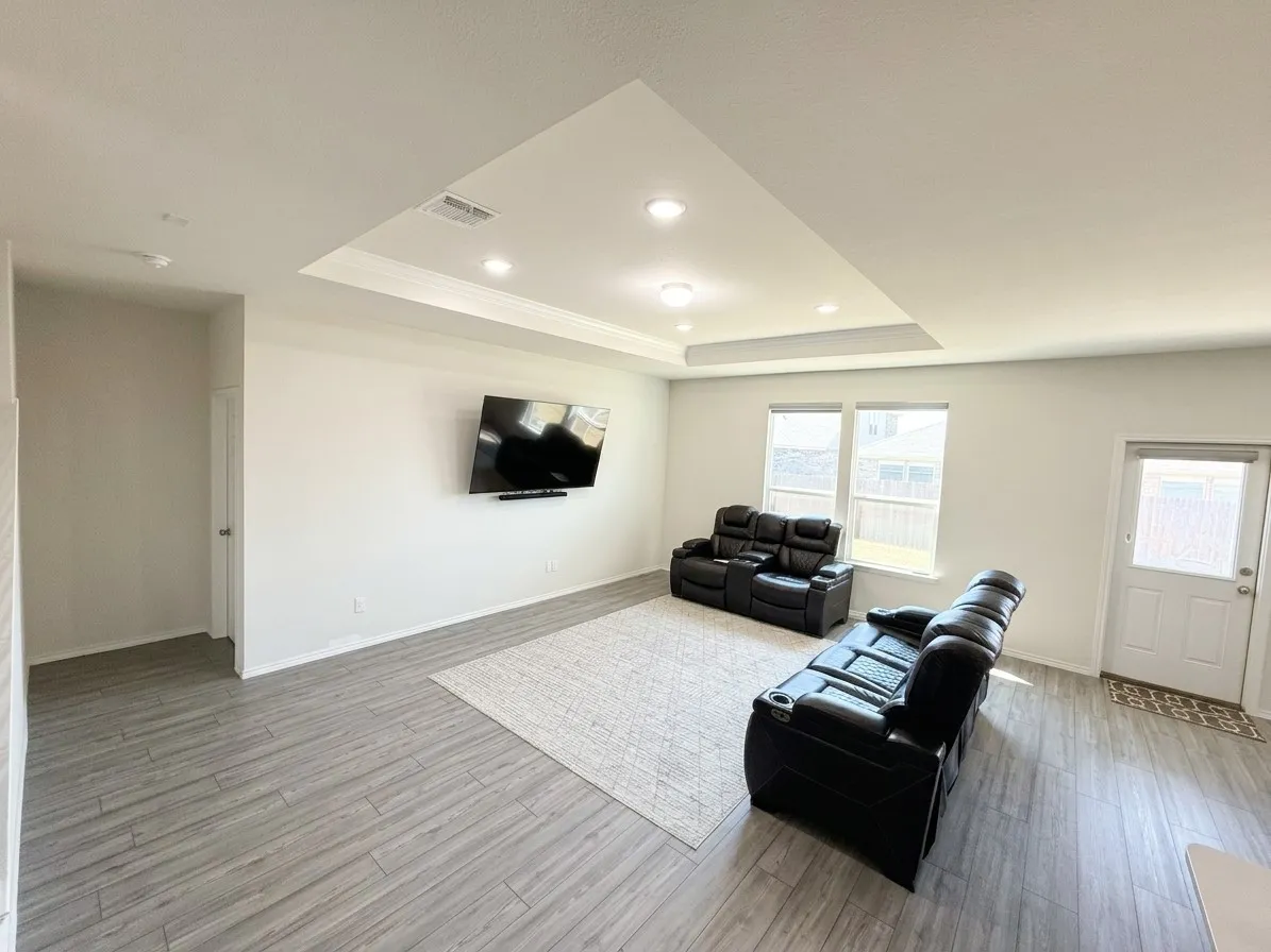 Single Family Residence For Rent in Tarrant County , 1216 Timberhurst Trail, Fort Worth, Texas 76131, 5 Bedroom, 3 Bathroom, 2 Garage spaces, 3,043 Sqft, built in 2022, mls#21380018, Real Estate Agent in Fort Worth, Homes For Rent in Tarrant county, Homes For Rent in Fort Worth, Realtor in Fort Worth Texas, Real Estate Brokerage Independent Realty Texas, Luminita Cordes Realtor