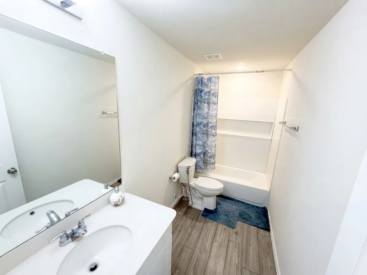 Single Family Residence For Rent in Tarrant County , 1216 Timberhurst Trail, Fort Worth, Texas 76131, 5 Bedroom, 3 Bathroom, 2 Garage spaces, 3,043 Sqft, built in 2022, mls#21380018, Real Estate Agent in Fort Worth, Homes For Rent in Tarrant county, Homes For Rent in Fort Worth, Realtor in Fort Worth Texas, Real Estate Brokerage Independent Realty Texas, Luminita Cordes Realtor