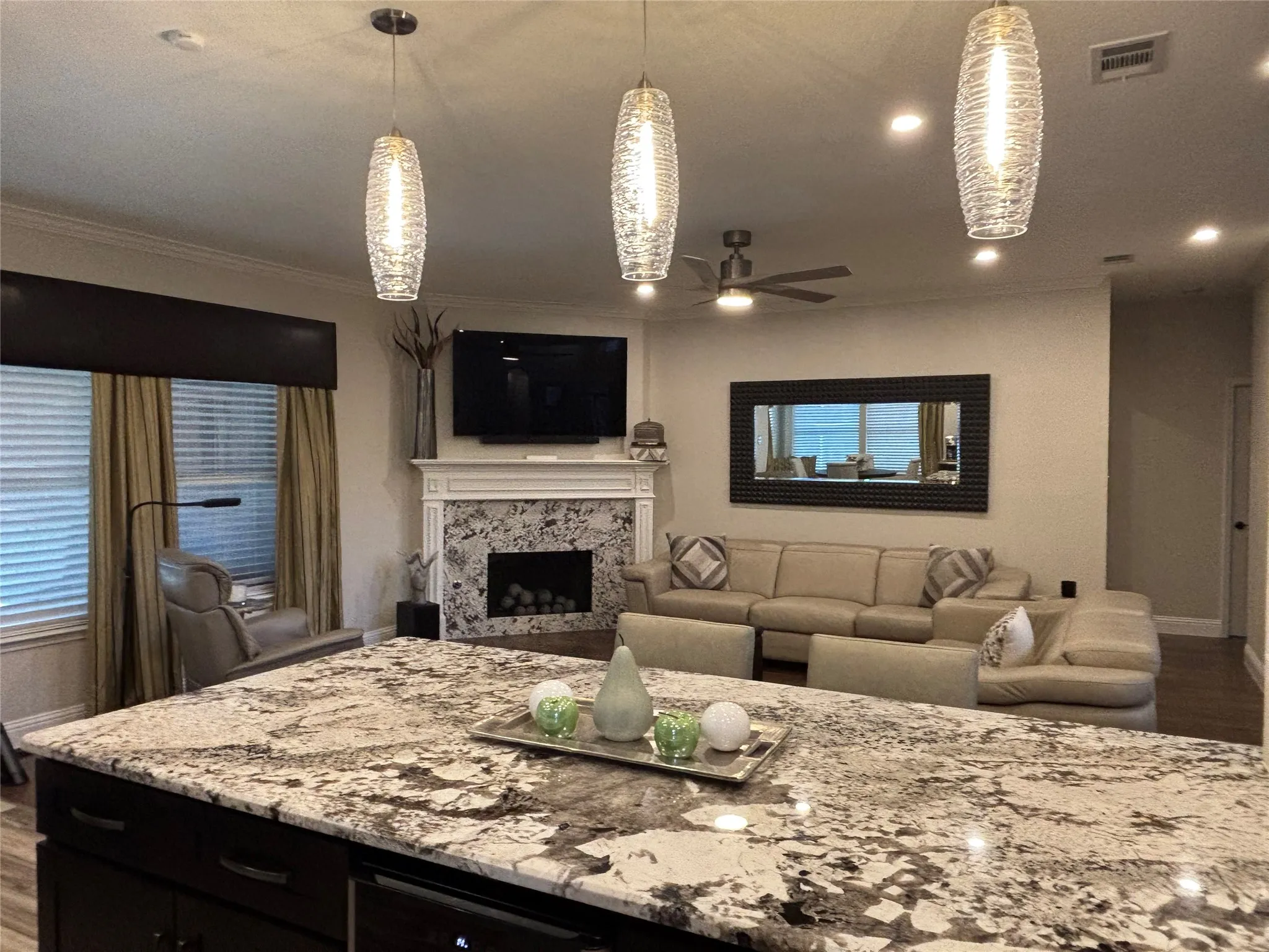 Single Family Residence For Sale in Collin County , 3112 Avery Lane, Mc Kinney, Texas 75070, 4 Bedroom, 3 Bathroom, 2 Garage spaces, 3,261 Sqft, built in 2002, mls#21383230, Real Estate Agent in Mc Kinney, Homes For Sale in Collin county, Homes For Sale in Mc Kinney, Realtor in Mc Kinney Texas, Real Estate Brokerage Independent Realty Texas, Luminita Cordes Realtor