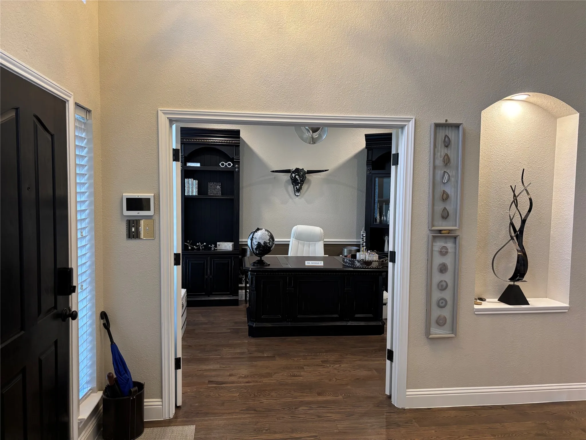 Single Family Residence For Sale in Collin County , 3112 Avery Lane, Mc Kinney, Texas 75070, 4 Bedroom, 3 Bathroom, 2 Garage spaces, 3,261 Sqft, built in 2002, mls#21383230, Real Estate Agent in Mc Kinney, Homes For Sale in Collin county, Homes For Sale in Mc Kinney, Realtor in Mc Kinney Texas, Real Estate Brokerage Independent Realty Texas, Luminita Cordes Realtor