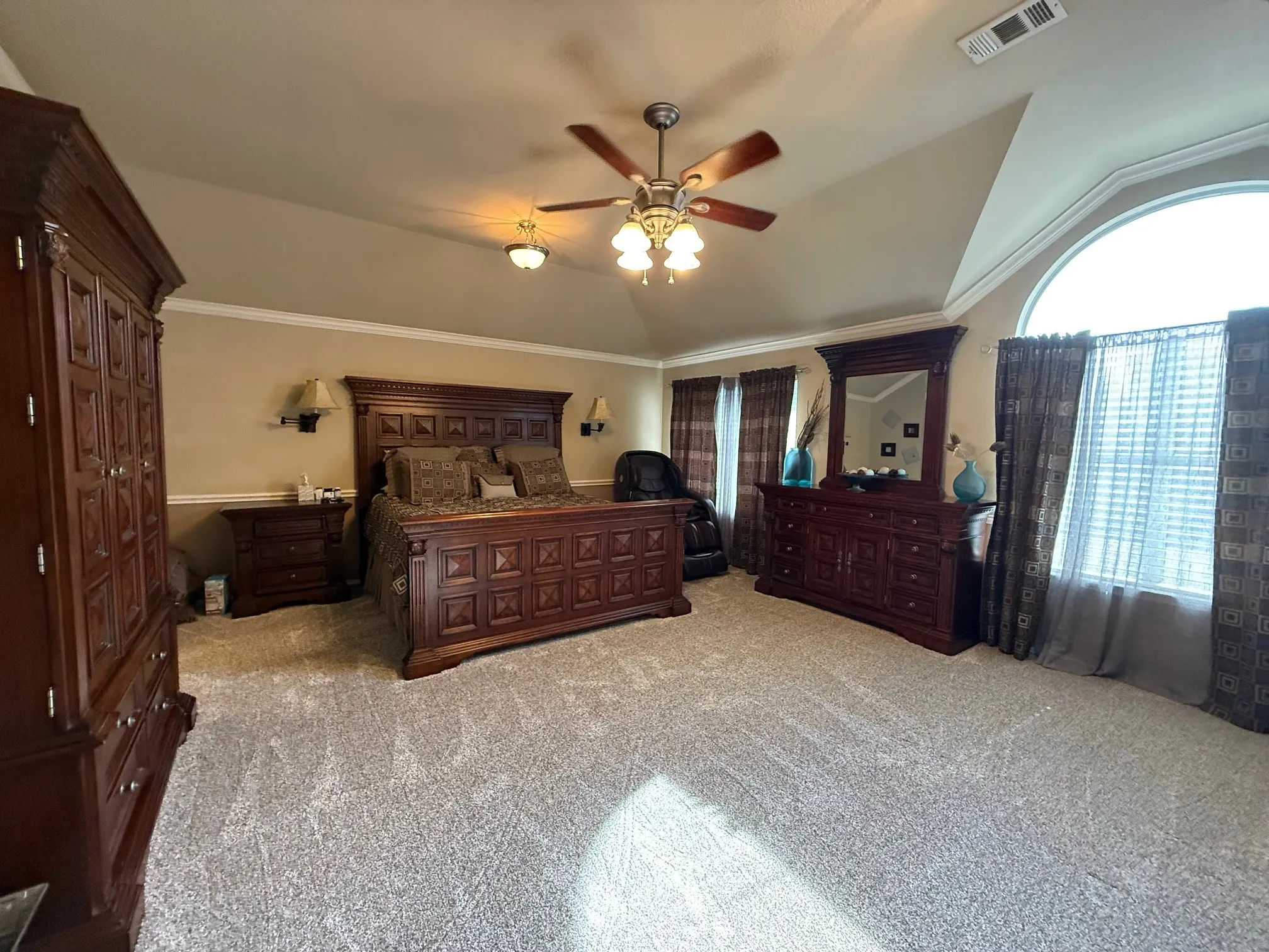 Single Family Residence For Sale in Collin County , 3112 Avery Lane, Mc Kinney, Texas 75070, 4 Bedroom, 3 Bathroom, 2 Garage spaces, 3,261 Sqft, built in 2002, mls#21383230, Real Estate Agent in Mc Kinney, Homes For Sale in Collin county, Homes For Sale in Mc Kinney, Realtor in Mc Kinney Texas, Real Estate Brokerage Independent Realty Texas, Luminita Cordes Realtor