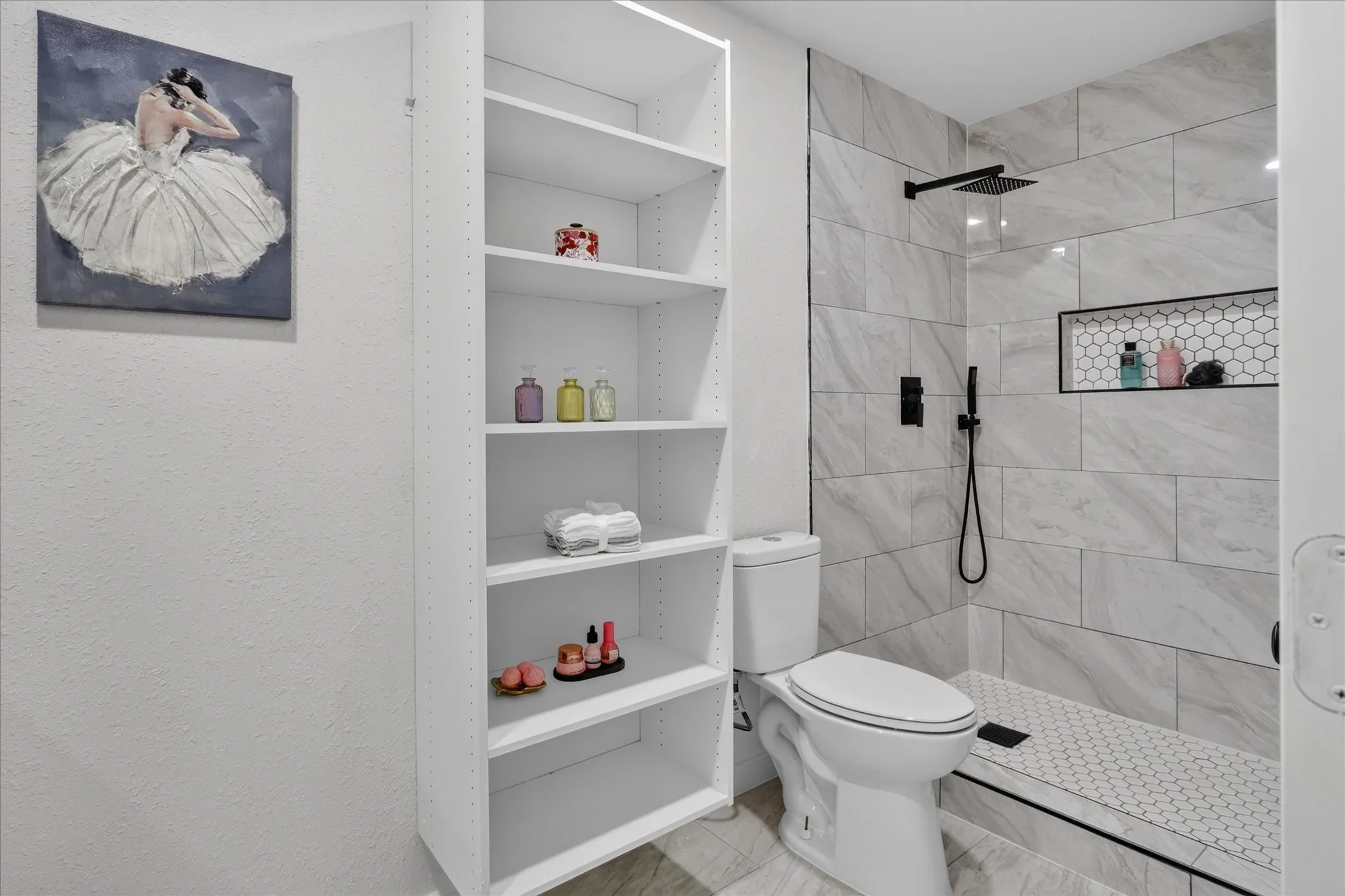 Single Family Residence For Sale in Tarrant County , 1008 Marlene Drive, Everman, Texas 76140, 3 Bedroom, 2 Bathroom, 2 Garage spaces, 1,329 Sqft, built in 1962, mls#21383981, Real Estate Agent in Everman, Homes For Sale in Tarrant county, Homes For Sale in Everman, Realtor in Everman Texas, Real Estate Brokerage Independent Realty Texas, Luminita Cordes Realtor