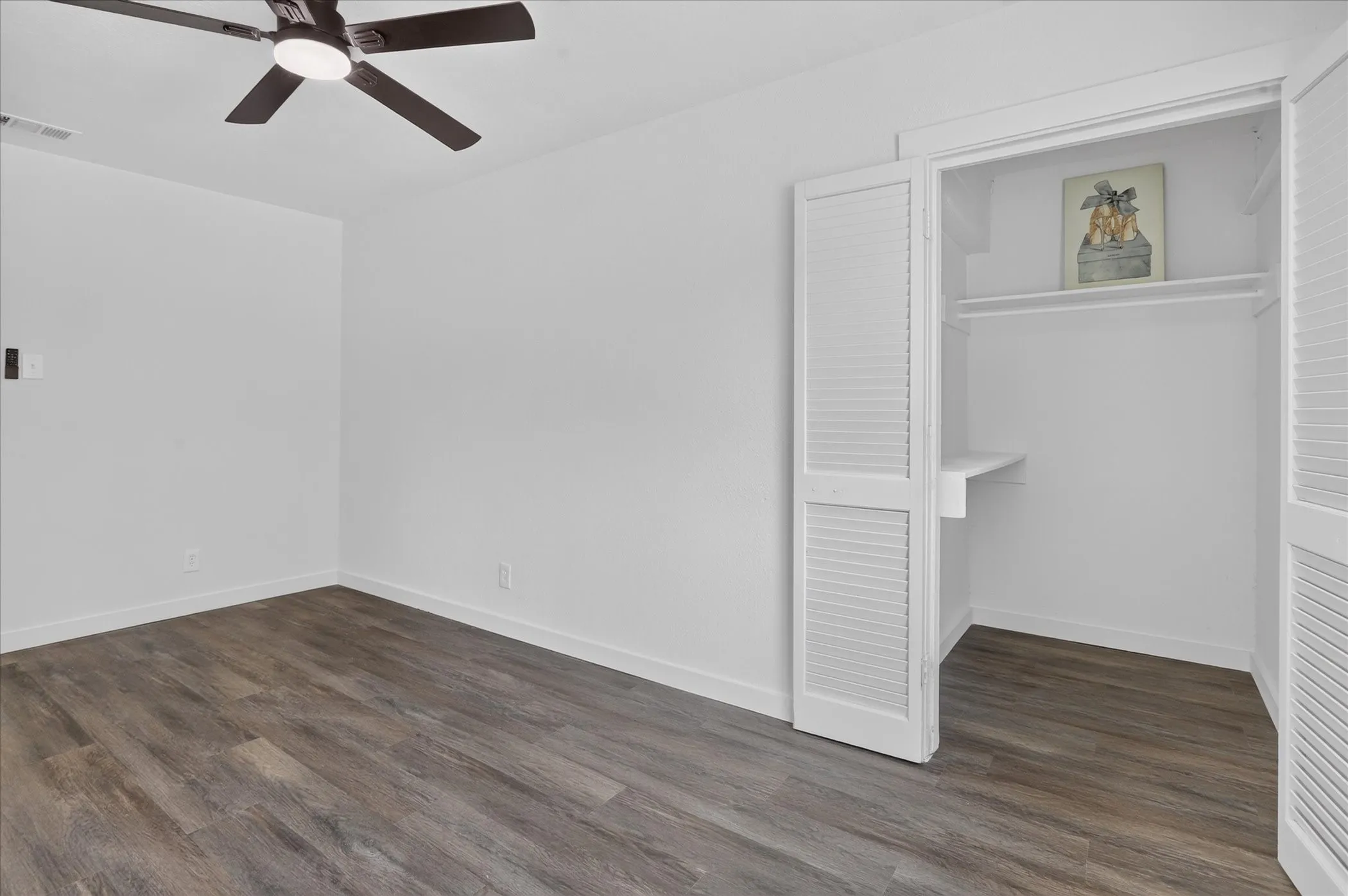 Single Family Residence For Sale in Tarrant County , 1008 Marlene Drive, Everman, Texas 76140, 3 Bedroom, 2 Bathroom, 2 Garage spaces, 1,329 Sqft, built in 1962, mls#21383981, Real Estate Agent in Everman, Homes For Sale in Tarrant county, Homes For Sale in Everman, Realtor in Everman Texas, Real Estate Brokerage Independent Realty Texas, Luminita Cordes Realtor