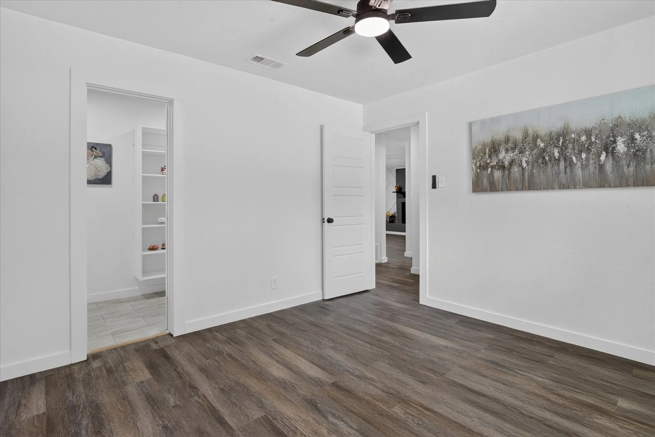 Single Family Residence For Sale in Tarrant County , 1008 Marlene Drive, Everman, Texas 76140, 3 Bedroom, 2 Bathroom, 2 Garage spaces, 1,329 Sqft, built in 1962, mls#21383981, Real Estate Agent in Everman, Homes For Sale in Tarrant county, Homes For Sale in Everman, Realtor in Everman Texas, Real Estate Brokerage Independent Realty Texas, Luminita Cordes Realtor