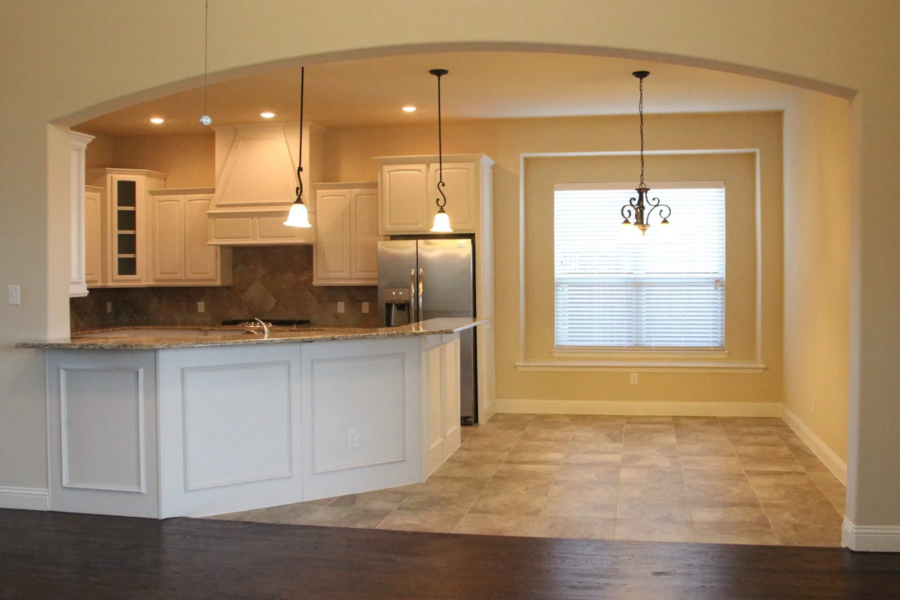Single Family Residence For Rent in Denton County , 2025 Menominee Drive, Frisco, Texas 75033, 5 Bedroom, 4 Bathroom, 2 Garage spaces, 3,888 Sqft, built in 2017, mls#21384968, Real Estate Agent in Frisco, Homes For Rent in Denton county, Homes For Rent in Frisco, Realtor in Frisco Texas, Real Estate Brokerage Independent Realty Texas, Luminita Cordes Realtor