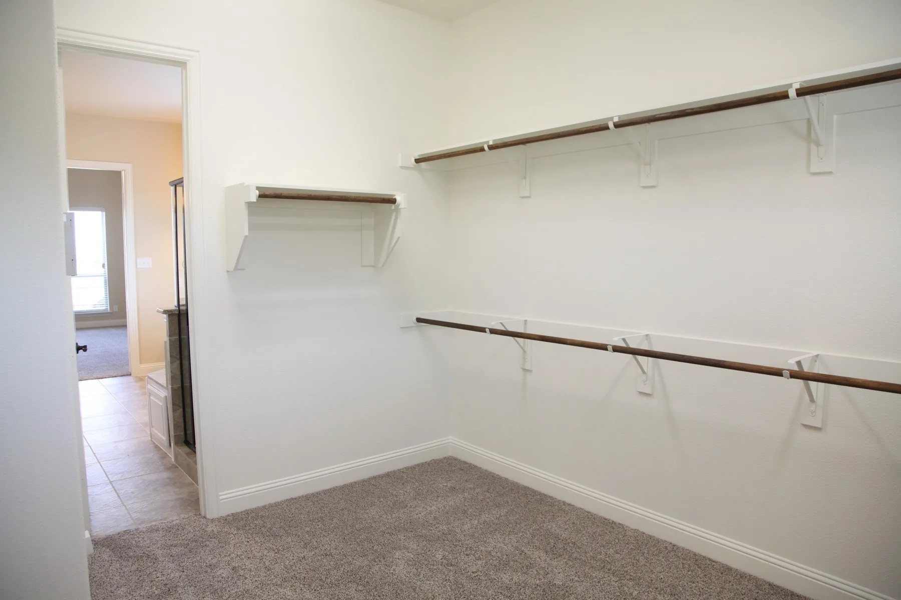 Single Family Residence For Rent in Denton County , 2025 Menominee Drive, Frisco, Texas 75033, 5 Bedroom, 4 Bathroom, 2 Garage spaces, 3,888 Sqft, built in 2017, mls#21384968, Real Estate Agent in Frisco, Homes For Rent in Denton county, Homes For Rent in Frisco, Realtor in Frisco Texas, Real Estate Brokerage Independent Realty Texas, Luminita Cordes Realtor