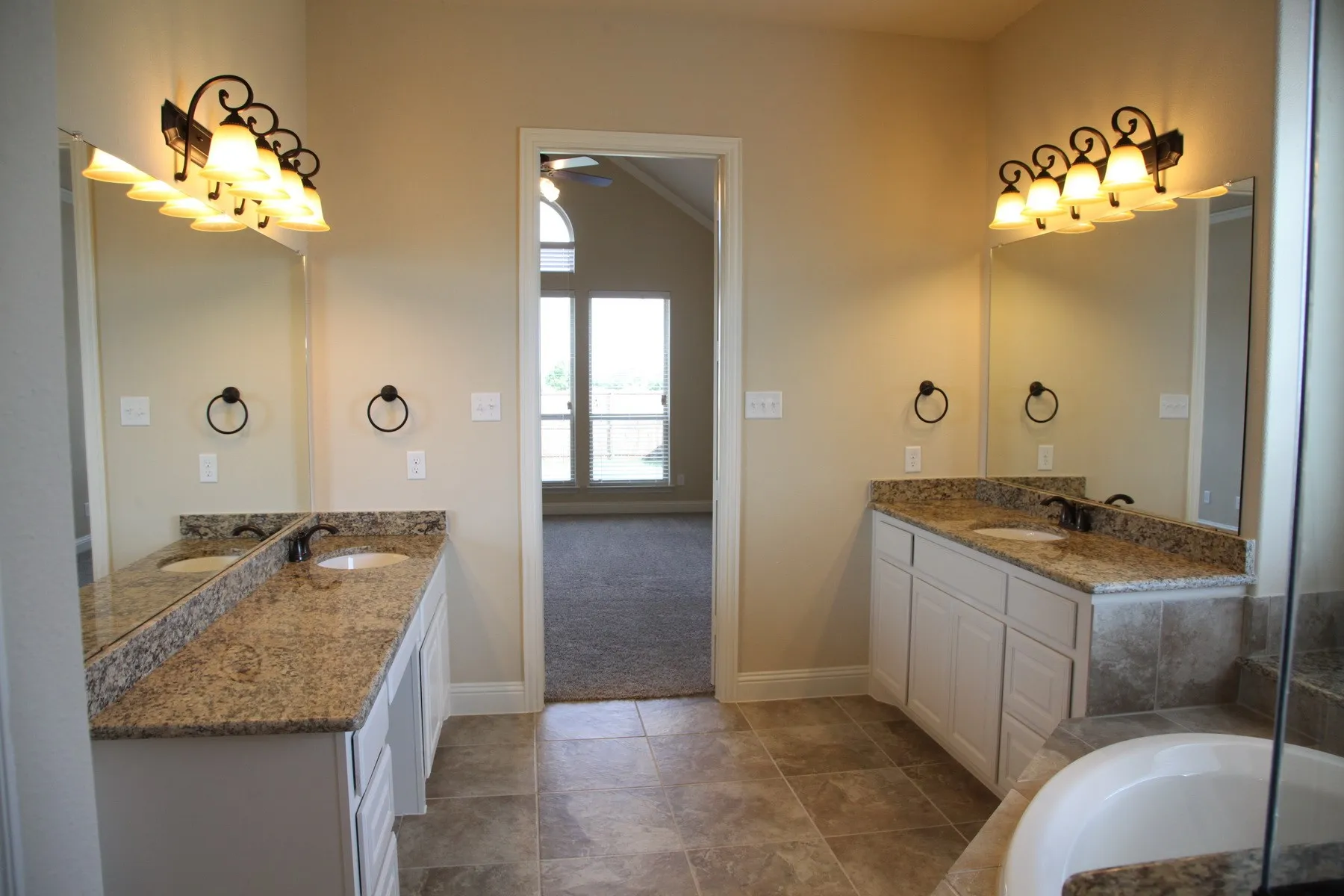 Single Family Residence For Rent in Denton County , 2025 Menominee Drive, Frisco, Texas 75033, 5 Bedroom, 4 Bathroom, 2 Garage spaces, 3,888 Sqft, built in 2017, mls#21384968, Real Estate Agent in Frisco, Homes For Rent in Denton county, Homes For Rent in Frisco, Realtor in Frisco Texas, Real Estate Brokerage Independent Realty Texas, Luminita Cordes Realtor
