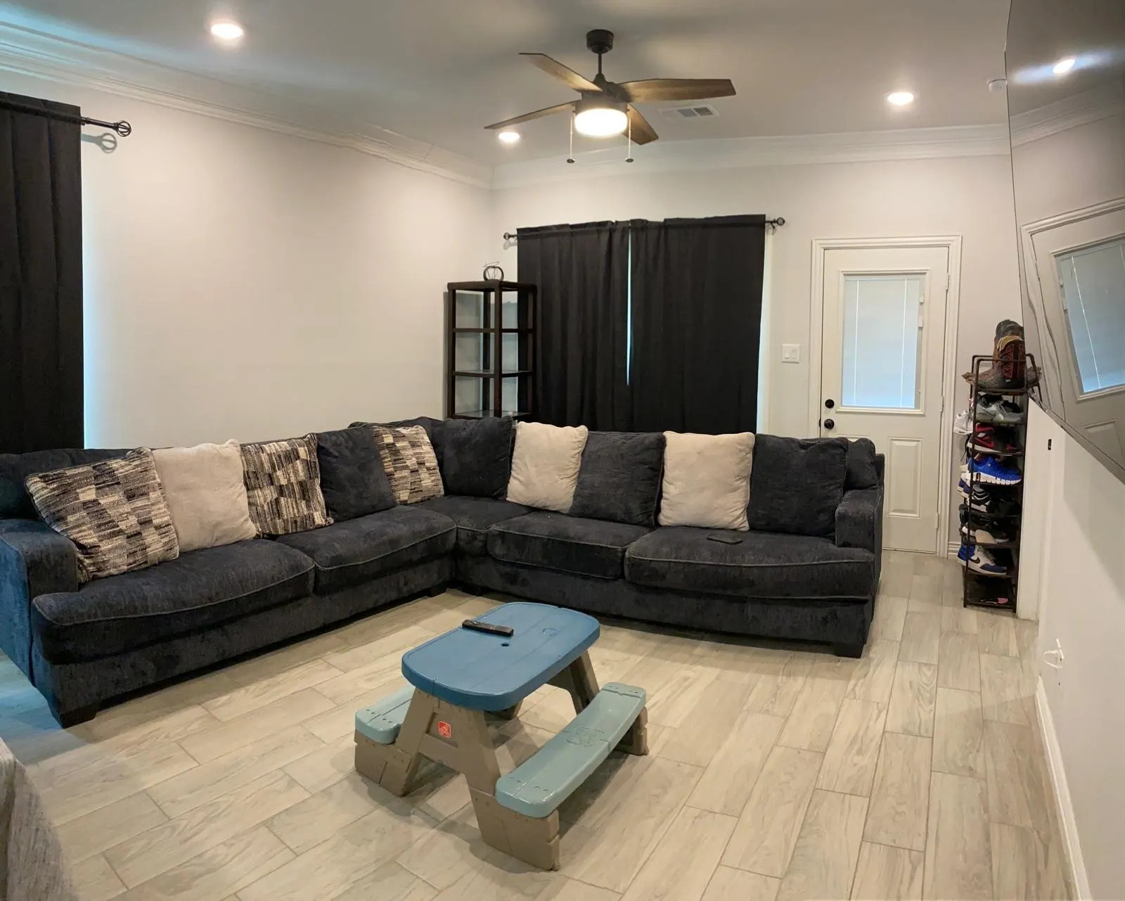 Single Family Residence For Sale in Kaufman County , 924 S Frances Street, Terrell, Texas 75160, 4 Bedroom, 2 Bathroom, 2 Garage spaces, 1,774 Sqft, built in 2023, mls#21384966, Real Estate Agent in Terrell, Homes For Sale in Kaufman county, Homes For Sale in Terrell, Realtor in Terrell Texas, Real Estate Brokerage Independent Realty Texas, Luminita Cordes Realtor