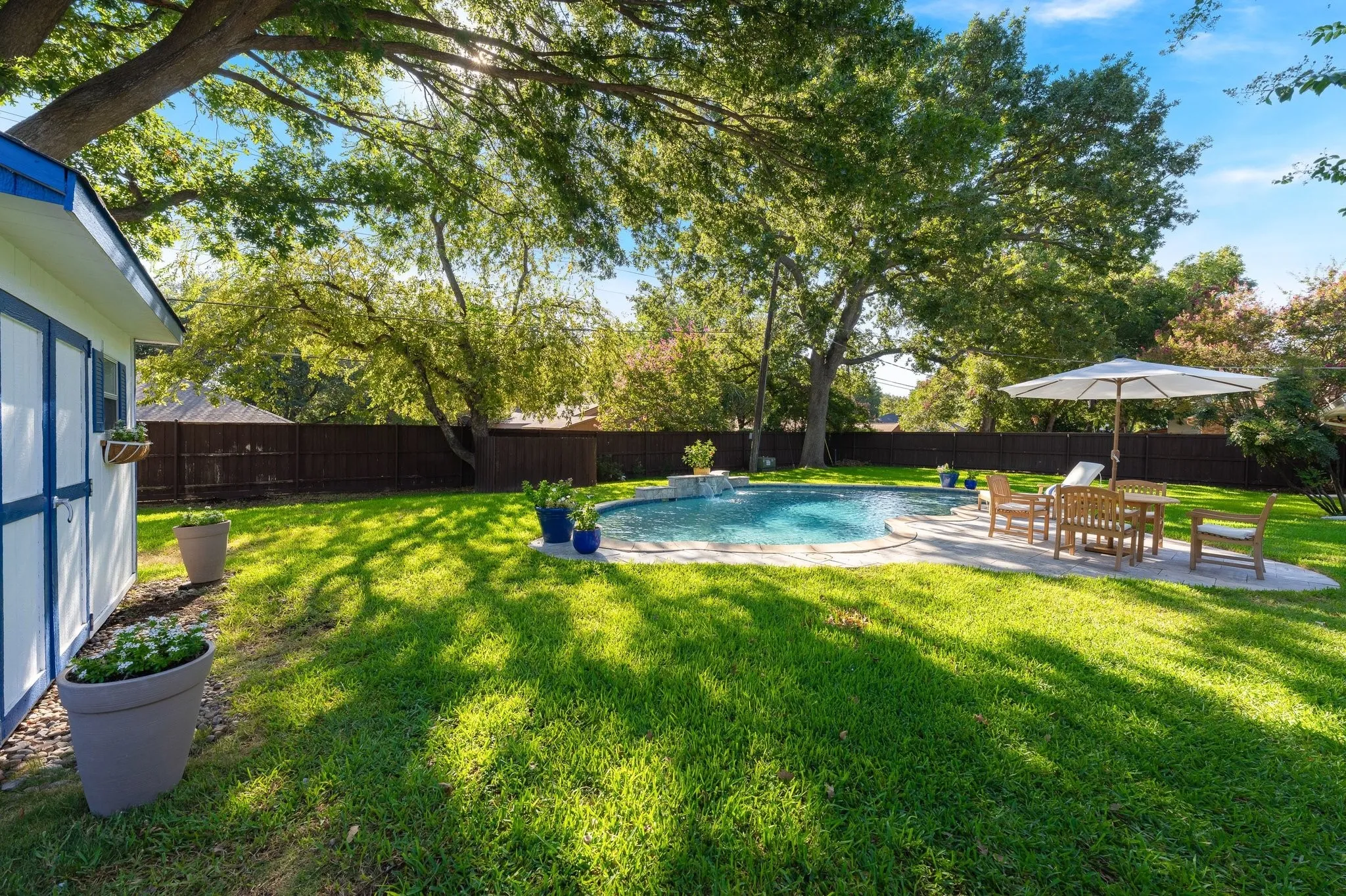 Single Family Residence For Sale in Denton County , 536 Sellmeyer Lane, Highland Village, Texas 75077, 4 Bedroom, 3 Bathroom, Garage spaces, 2,798 Sqft, built in 1975, mls#21383349, Real Estate Agent in Highland Village, Homes For Sale in Denton county, Homes For Sale in Highland Village, Realtor in Highland Village Texas, Real Estate Brokerage Independent Realty Texas, Luminita Cordes Realtor