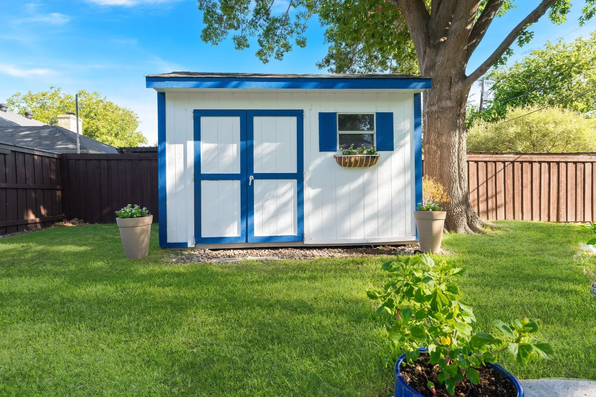 Single Family Residence For Sale in Denton County , 536 Sellmeyer Lane, Highland Village, Texas 75077, 4 Bedroom, 3 Bathroom, Garage spaces, 2,798 Sqft, built in 1975, mls#21383349, Real Estate Agent in Highland Village, Homes For Sale in Denton county, Homes For Sale in Highland Village, Realtor in Highland Village Texas, Real Estate Brokerage Independent Realty Texas, Luminita Cordes Realtor