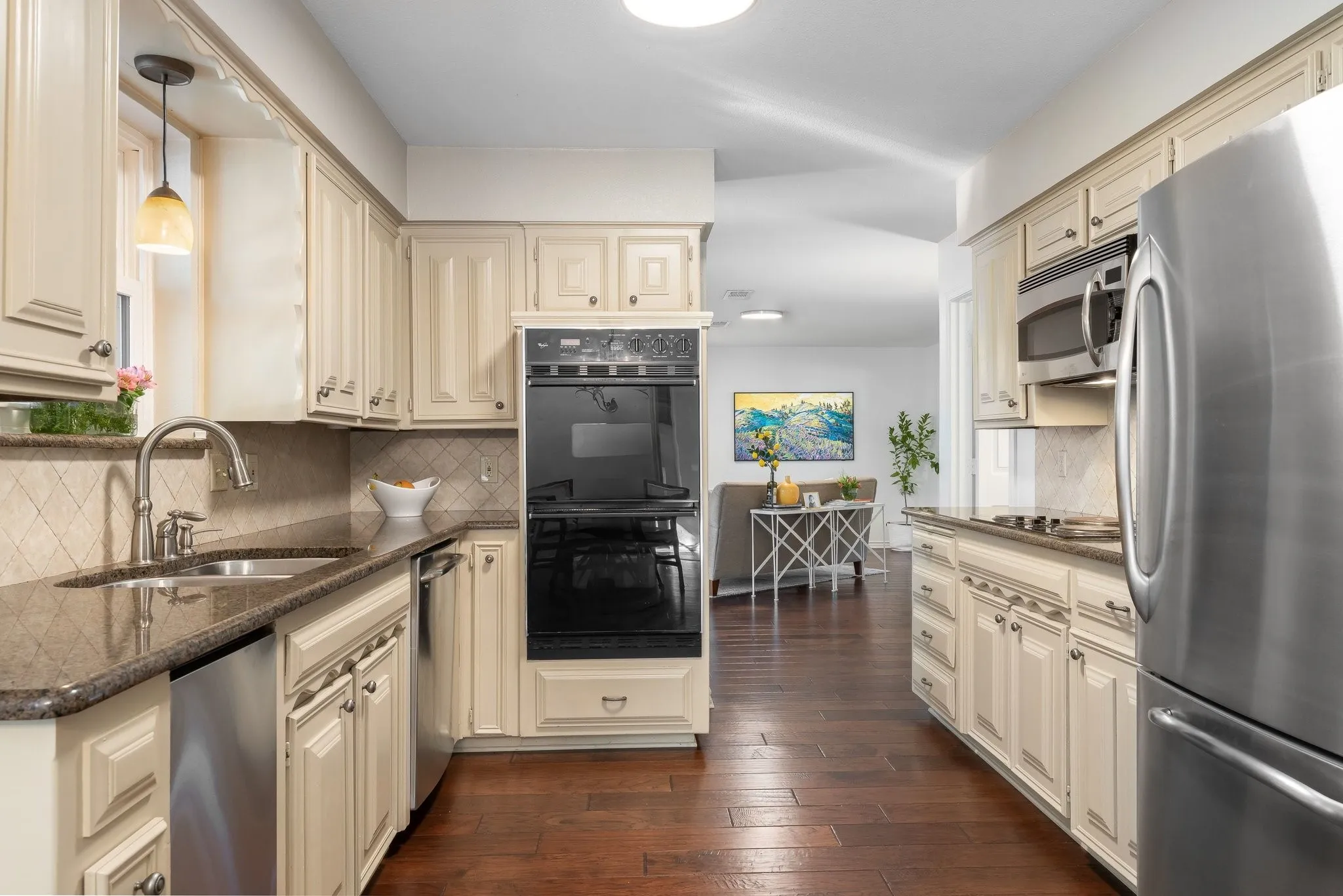 Single Family Residence For Sale in Denton County , 536 Sellmeyer Lane, Highland Village, Texas 75077, 4 Bedroom, 3 Bathroom, Garage spaces, 2,798 Sqft, built in 1975, mls#21383349, Real Estate Agent in Highland Village, Homes For Sale in Denton county, Homes For Sale in Highland Village, Realtor in Highland Village Texas, Real Estate Brokerage Independent Realty Texas, Luminita Cordes Realtor