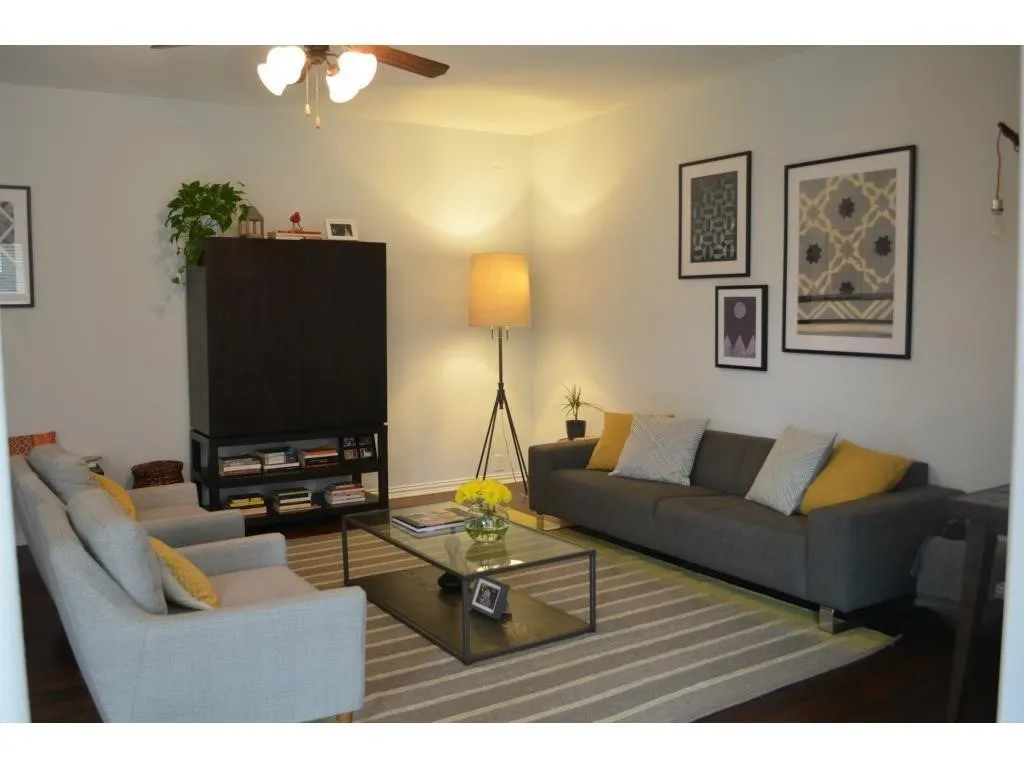 Single Family Residence For Rent in Collin County , 3532 Pillar Drive, Plano, Texas 75025, 3 Bedroom, 3 Bathroom, 2 Garage spaces, 2,104 Sqft, built in 2012, mls#21384973, Real Estate Agent in Plano, Homes For Rent in Collin county, Homes For Rent in Plano, Realtor in Plano Texas, Real Estate Brokerage Independent Realty Texas, Luminita Cordes Realtor
