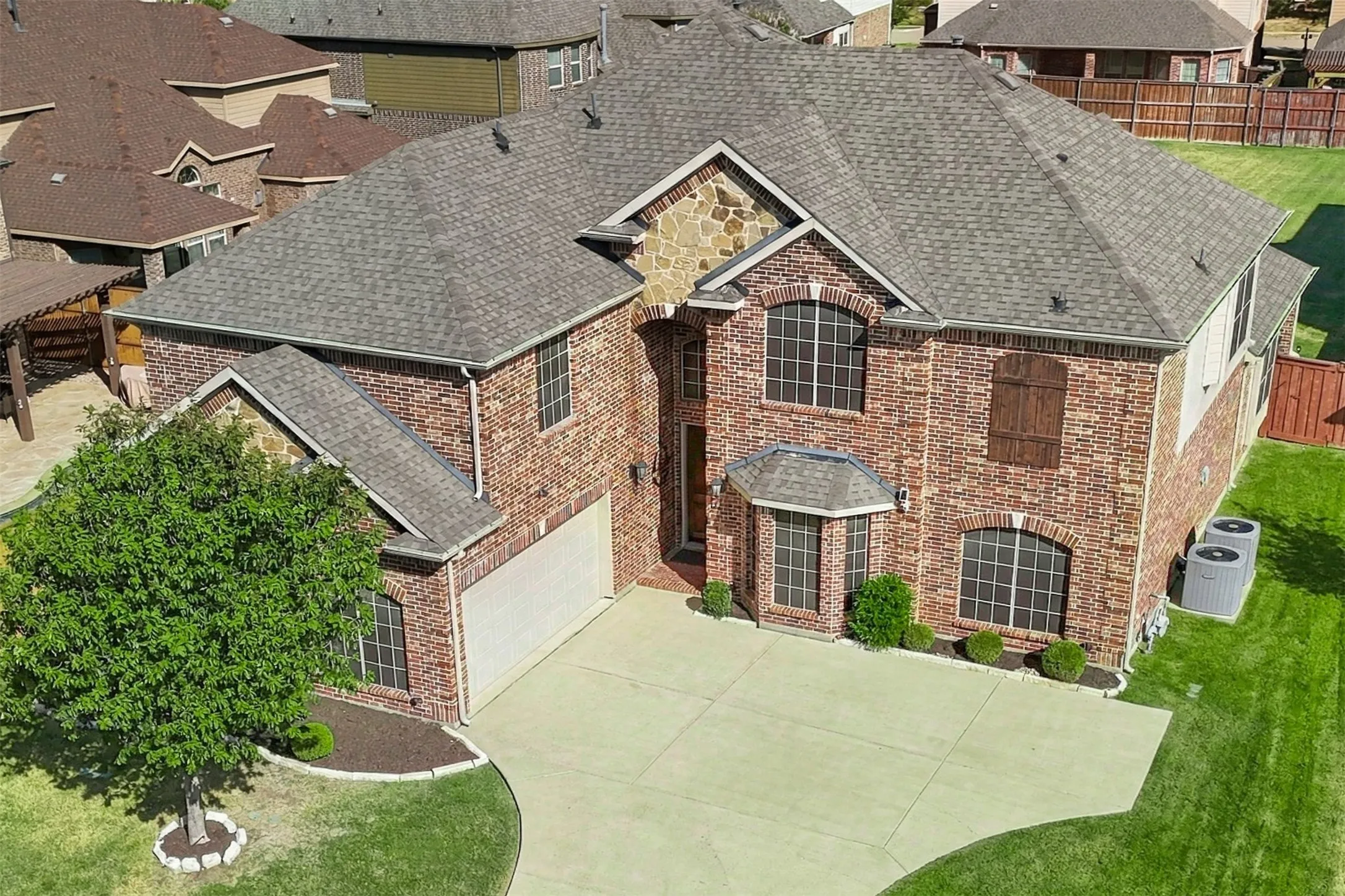 Single Family Residence For Sale in Tarrant County , 2912 Alta, Grand Prairie, Texas 75054, 5 Bedroom, 4 Bathroom, 2 Garage spaces, 4,385 Sqft, built in 2017, mls#21382375, Real Estate Agent in Grand Prairie, Homes For Sale in Tarrant county, Homes For Sale in Grand Prairie, Realtor in Grand Prairie Texas, Real Estate Brokerage Independent Realty Texas, Luminita Cordes Realtor