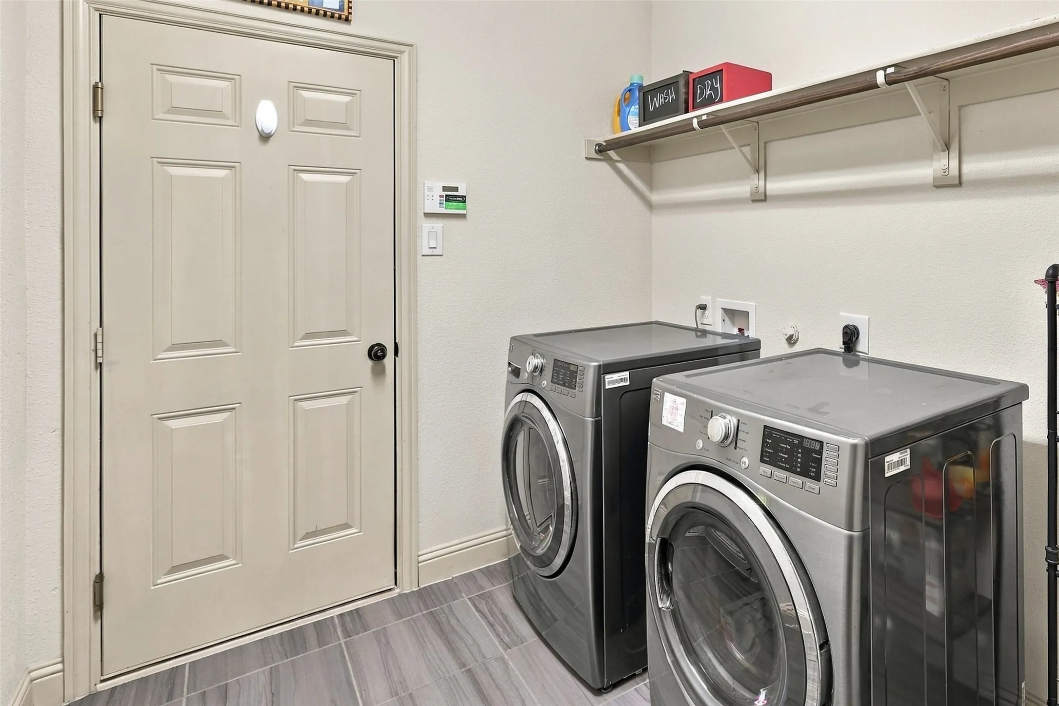 Single Family Residence For Sale in Tarrant County , 2912 Alta, Grand Prairie, Texas 75054, 5 Bedroom, 4 Bathroom, 2 Garage spaces, 4,385 Sqft, built in 2017, mls#21382375, Real Estate Agent in Grand Prairie, Homes For Sale in Tarrant county, Homes For Sale in Grand Prairie, Realtor in Grand Prairie Texas, Real Estate Brokerage Independent Realty Texas, Luminita Cordes Realtor