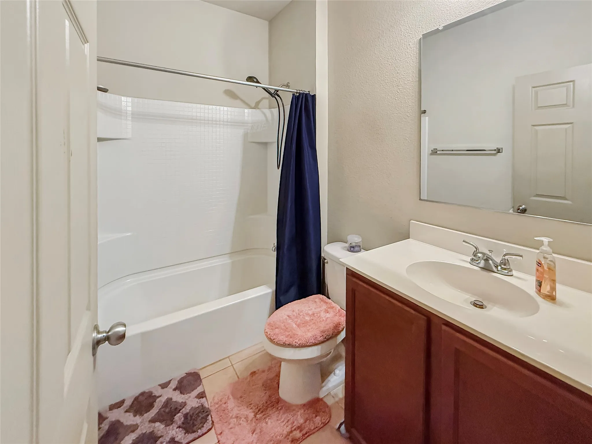 Single Family Residence For Sale in Dallas County , 1805 Overlook Drive, Lancaster, Texas 75146, 3 Bedroom, 2 Bathroom, 2 Garage spaces, 1,578 Sqft, built in 2013, mls#21384210, Real Estate Agent in Lancaster, Homes For Sale in Dallas county, Homes For Sale in Lancaster, Realtor in Lancaster Texas, Real Estate Brokerage Independent Realty Texas, Luminita Cordes Realtor