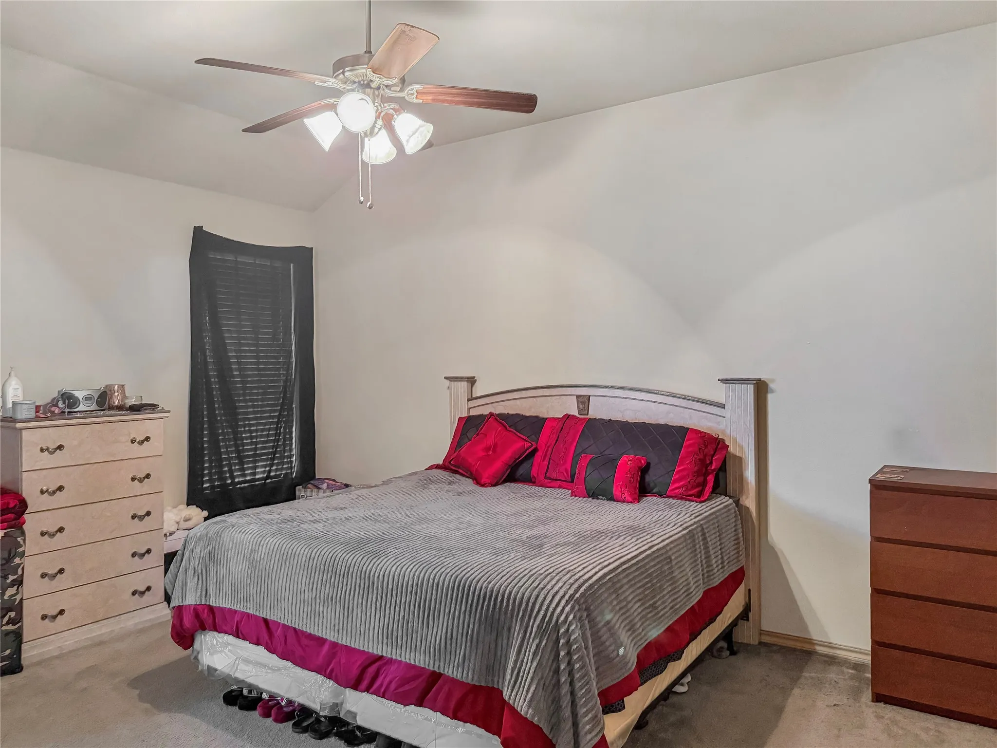 Single Family Residence For Sale in Dallas County , 1805 Overlook Drive, Lancaster, Texas 75146, 3 Bedroom, 2 Bathroom, 2 Garage spaces, 1,578 Sqft, built in 2013, mls#21384210, Real Estate Agent in Lancaster, Homes For Sale in Dallas county, Homes For Sale in Lancaster, Realtor in Lancaster Texas, Real Estate Brokerage Independent Realty Texas, Luminita Cordes Realtor
