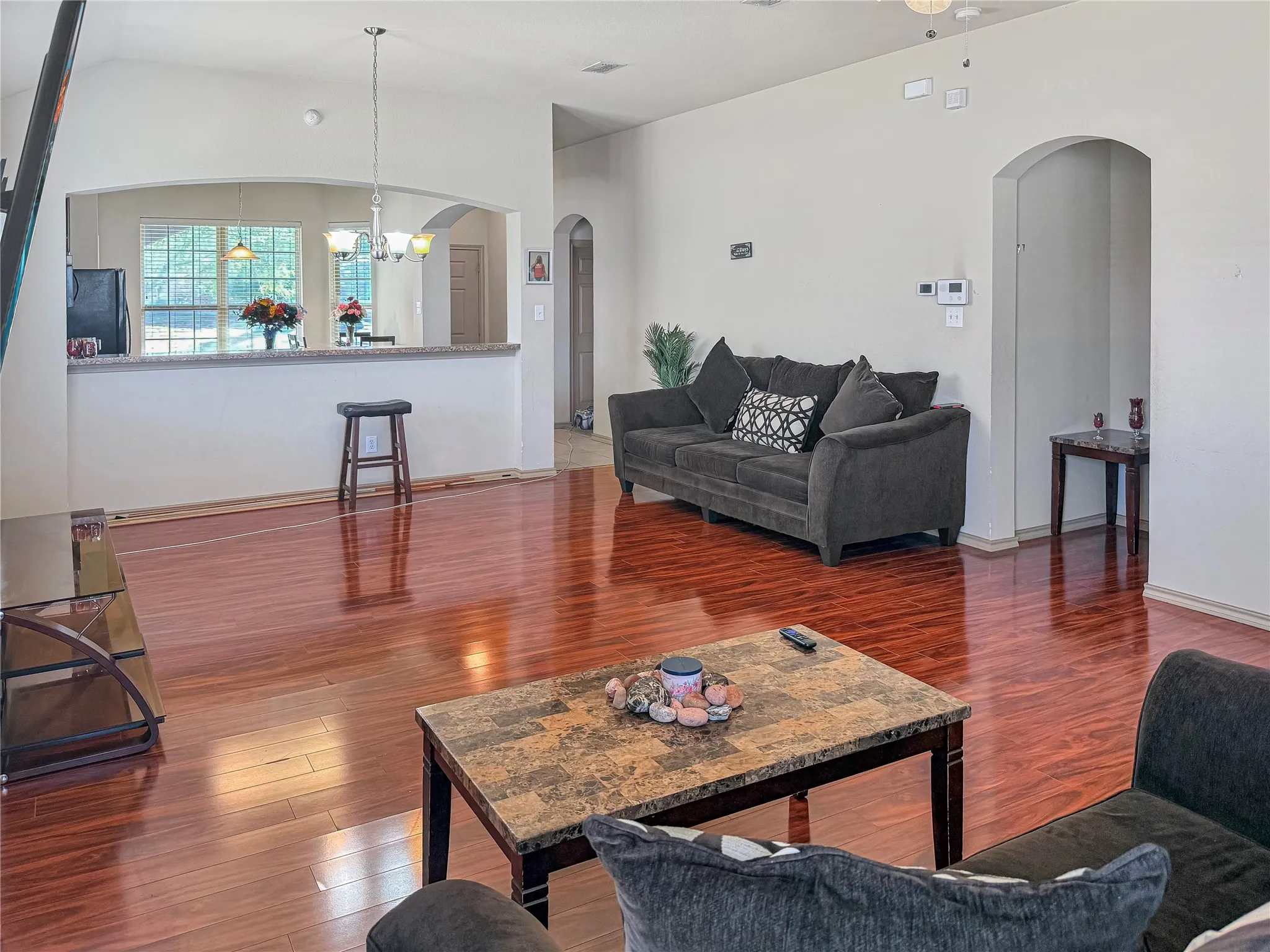 Single Family Residence For Sale in Dallas County , 1805 Overlook Drive, Lancaster, Texas 75146, 3 Bedroom, 2 Bathroom, 2 Garage spaces, 1,578 Sqft, built in 2013, mls#21384210, Real Estate Agent in Lancaster, Homes For Sale in Dallas county, Homes For Sale in Lancaster, Realtor in Lancaster Texas, Real Estate Brokerage Independent Realty Texas, Luminita Cordes Realtor