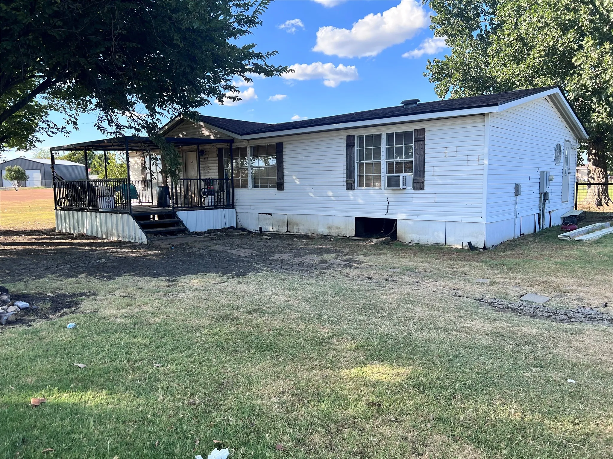 Farm For Sale in Johnson County , 9133 Fm 1807, Alvarado, Texas 76009, 3 Bedroom, 2 Bathroom, Garage spaces, 1,344 Sqft, built in 1998, mls#21379869, Real Estate Agent in Alvarado, Homes For Sale in Johnson county, Homes For Sale in Alvarado, Realtor in Alvarado Texas, Real Estate Brokerage Independent Realty Texas, Luminita Cordes Realtor