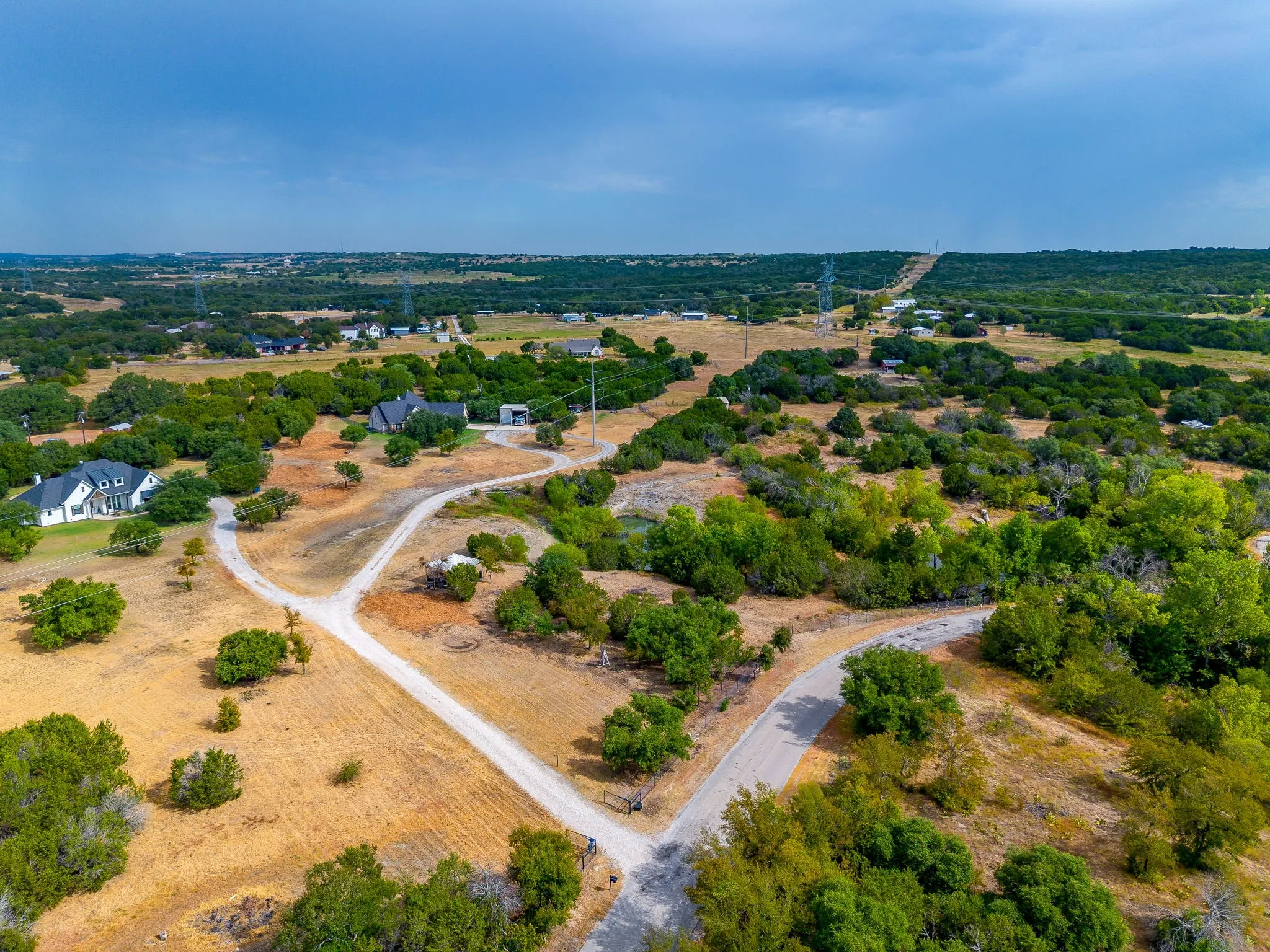 Single Family Residence For Sale in Parker County , 605 Embers Lane, Weatherford, Texas 76085, 3 Bedroom, 3 Bathroom, 2 Garage spaces, 2,106 Sqft, built in 2018, mls#21382828, Real Estate Agent in Weatherford, Homes For Sale in Parker county, Homes For Sale in Weatherford, Realtor in Weatherford Texas, Real Estate Brokerage Independent Realty Texas, Luminita Cordes Realtor