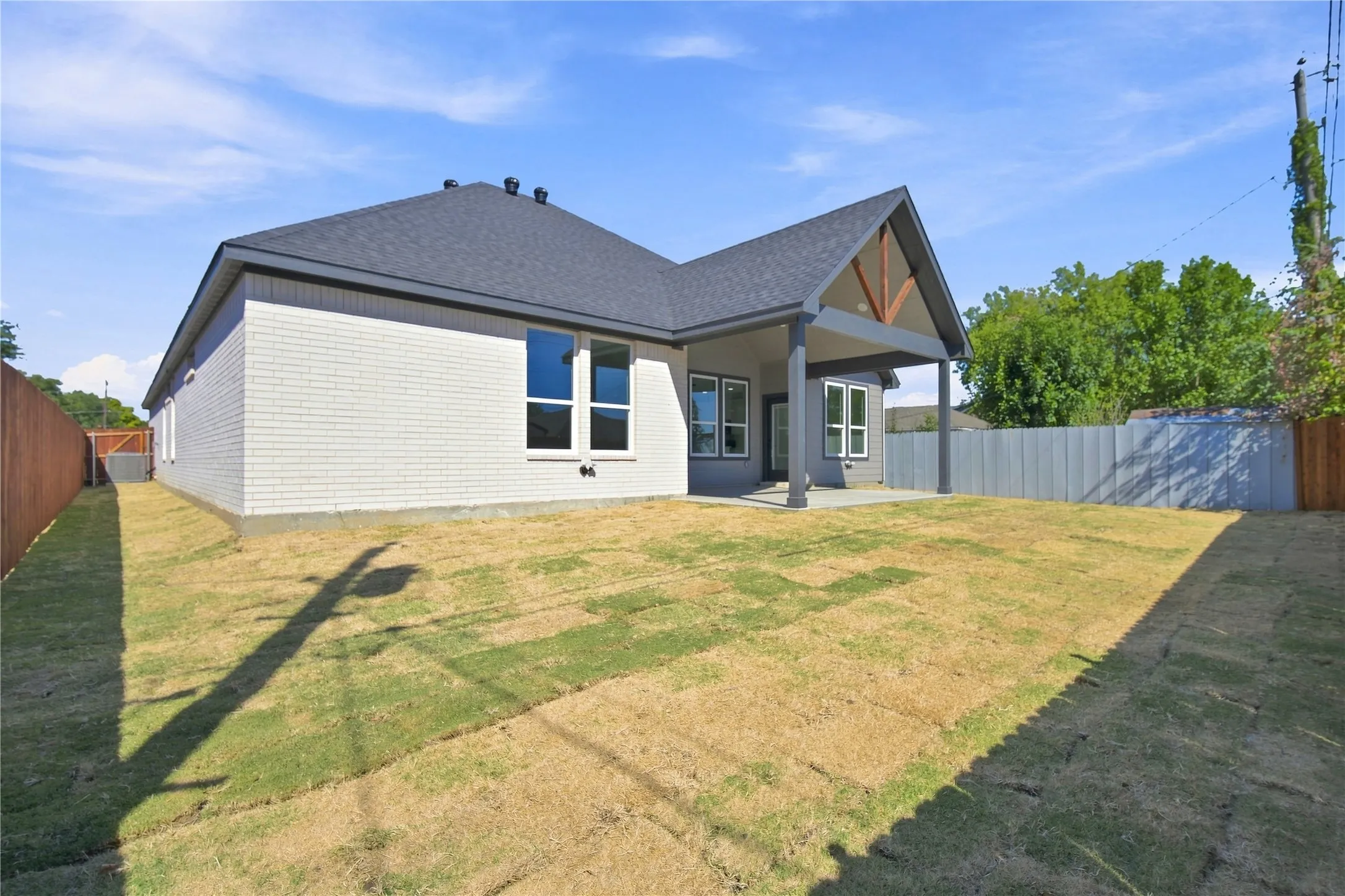 Single Family Residence For Sale in Dallas County , 1606 Avenue C, Grand Prairie, Texas 75051, 4 Bedroom, 3 Bathroom, 2 Garage spaces, 2,302 Sqft, built in 2026, mls#21384897, Real Estate Agent in Grand Prairie, Homes For Sale in Dallas county, Homes For Sale in Grand Prairie, Realtor in Grand Prairie Texas, Real Estate Brokerage Independent Realty Texas, Luminita Cordes Realtor
