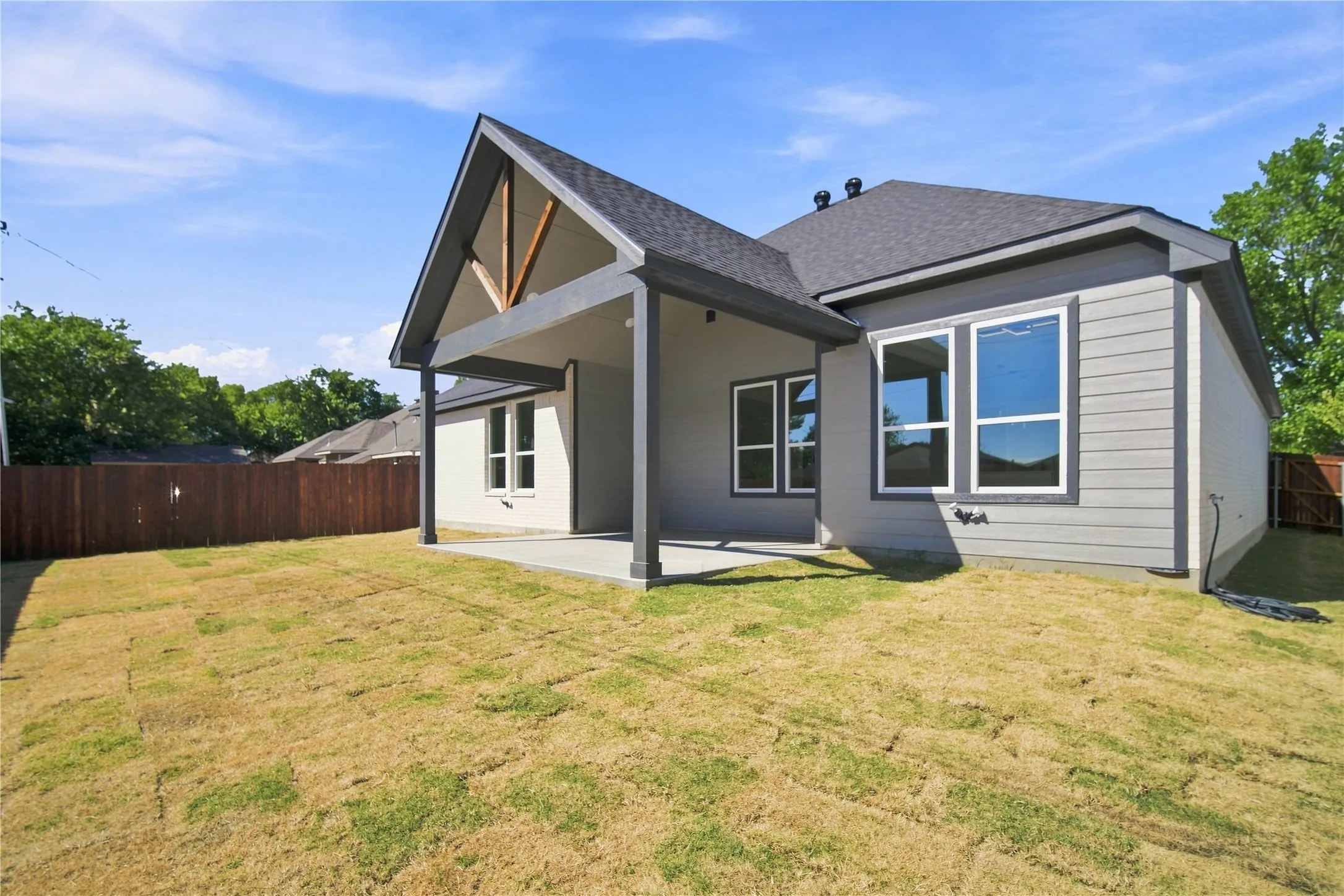 Single Family Residence For Sale in Dallas County , 1606 Avenue C, Grand Prairie, Texas 75051, 4 Bedroom, 3 Bathroom, 2 Garage spaces, 2,302 Sqft, built in 2026, mls#21384897, Real Estate Agent in Grand Prairie, Homes For Sale in Dallas county, Homes For Sale in Grand Prairie, Realtor in Grand Prairie Texas, Real Estate Brokerage Independent Realty Texas, Luminita Cordes Realtor